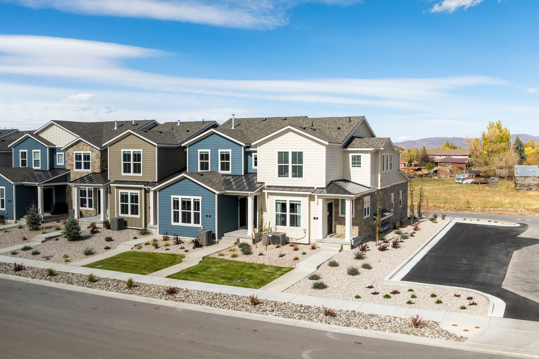 FRANCIS COMMONS - Residential