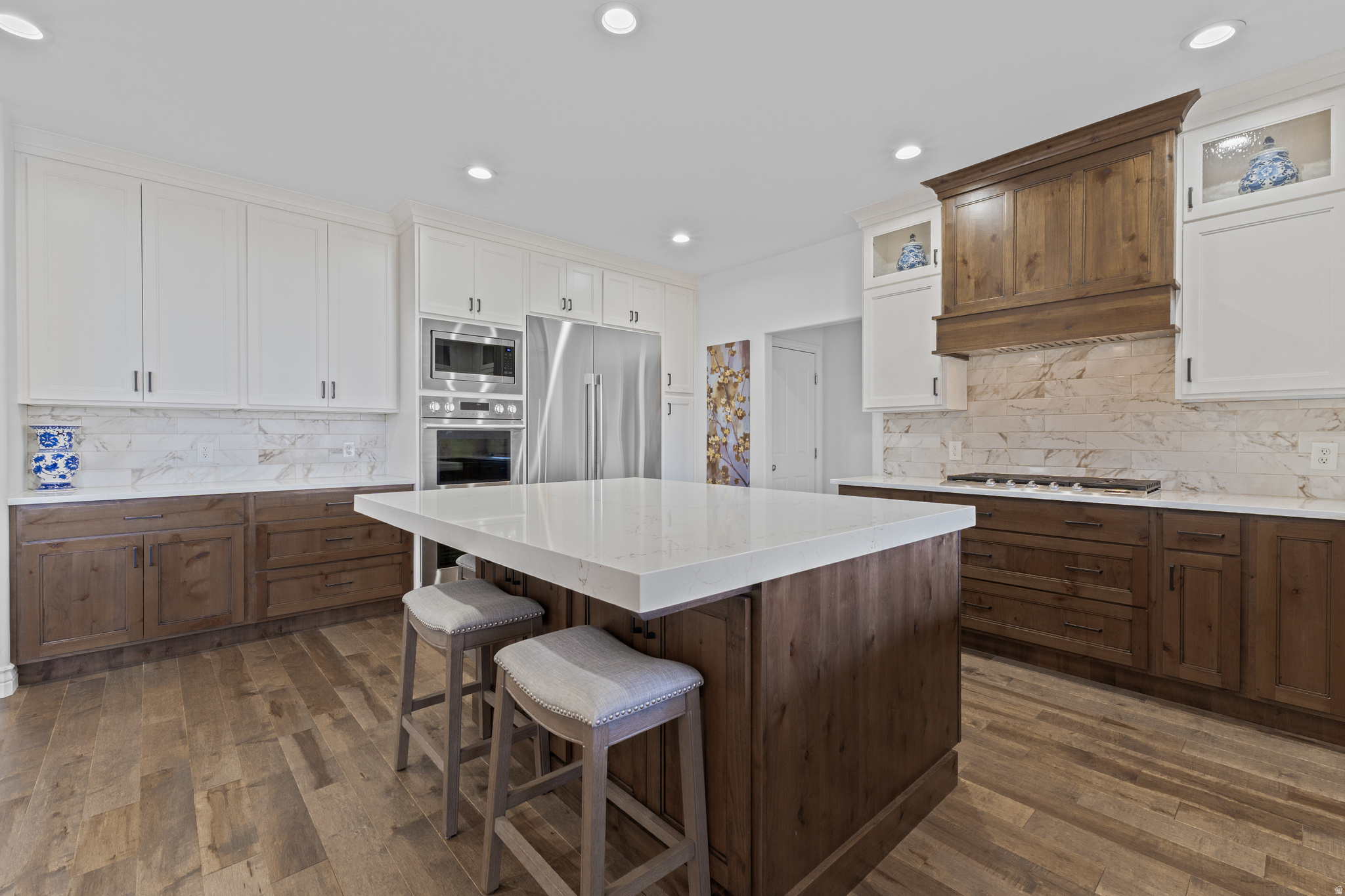 MOUNTAIN VISTAS - Residential