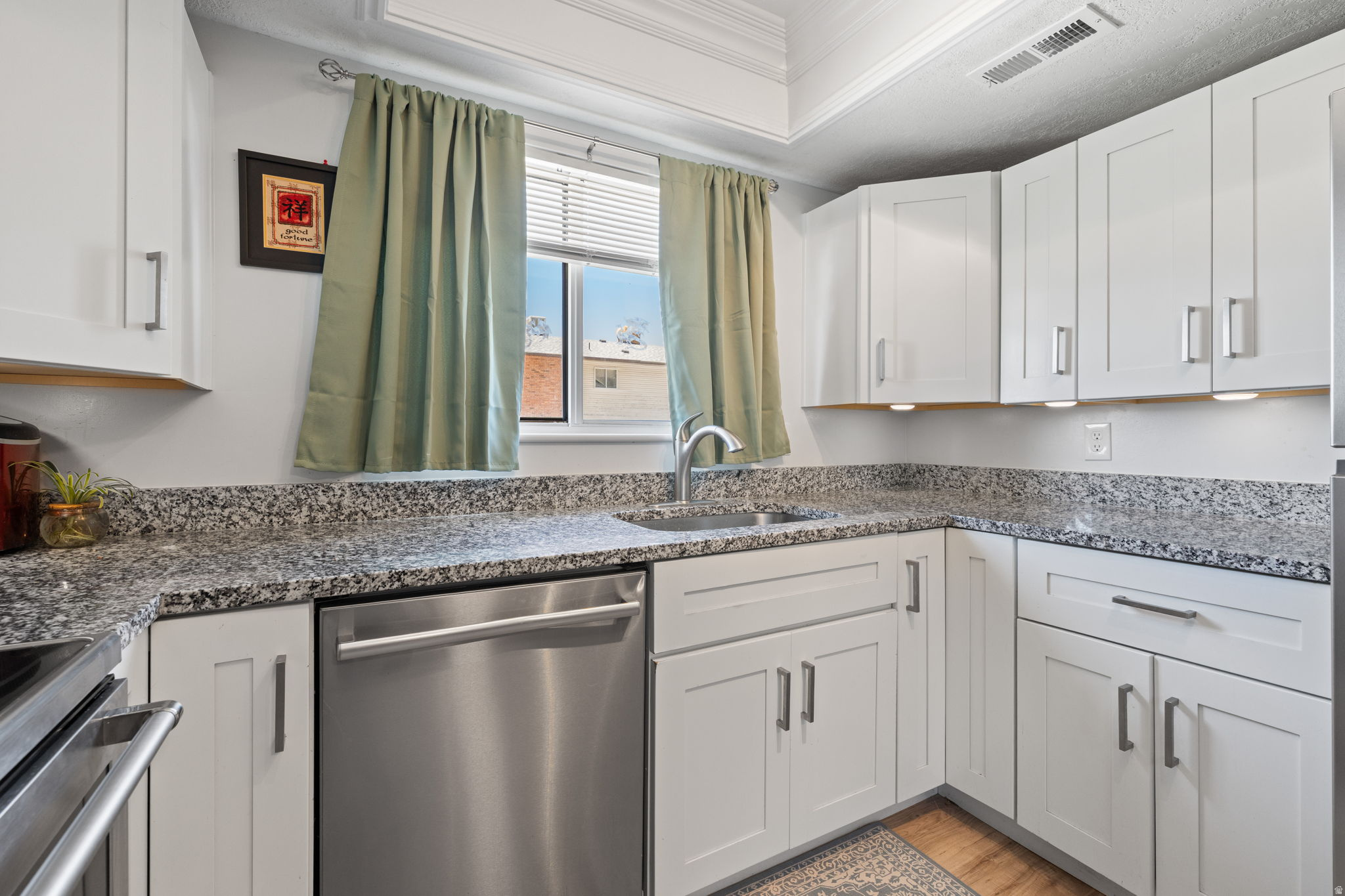 MILLCREEK MANOR - Residential