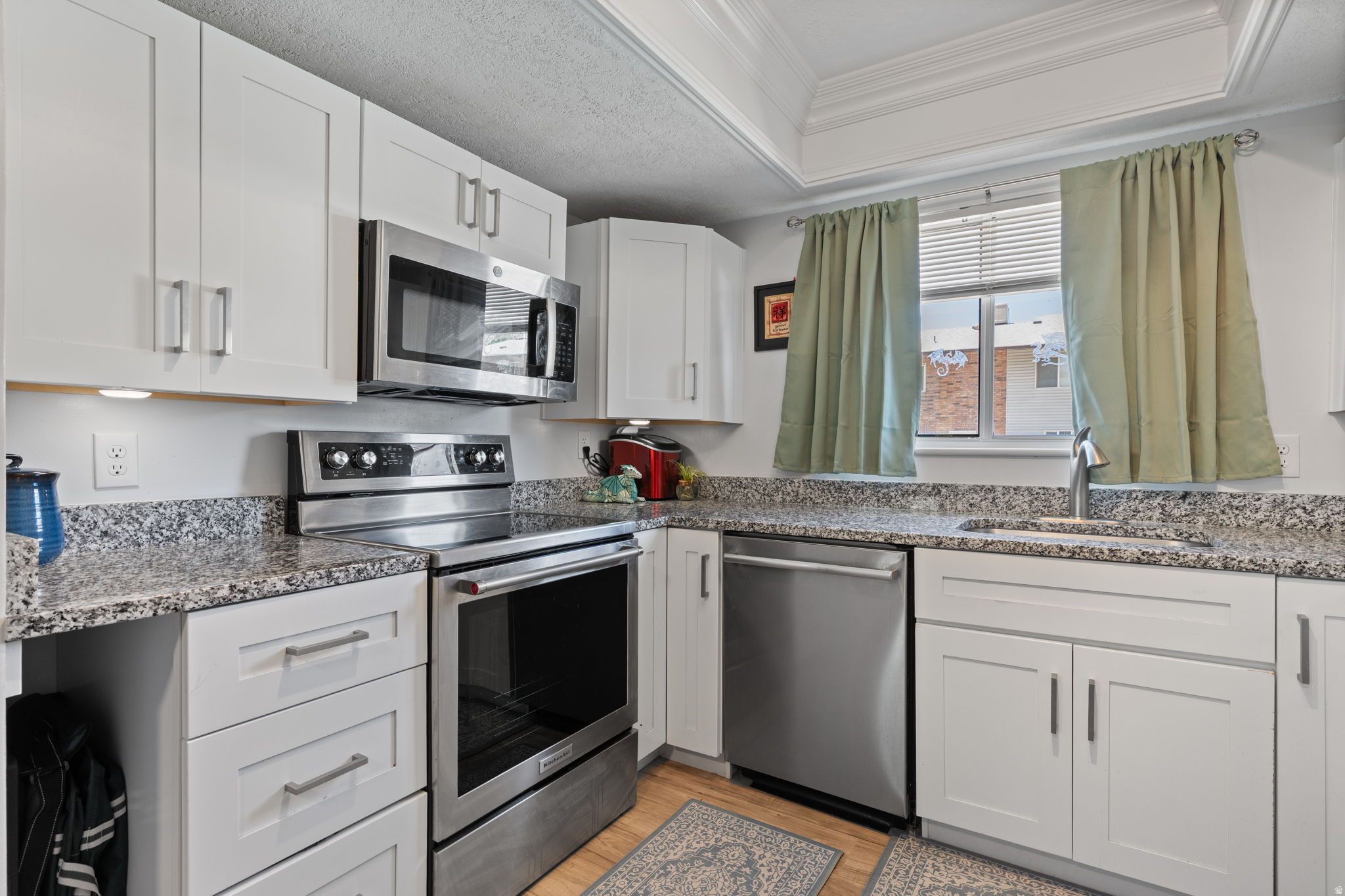 MILLCREEK MANOR - Residential