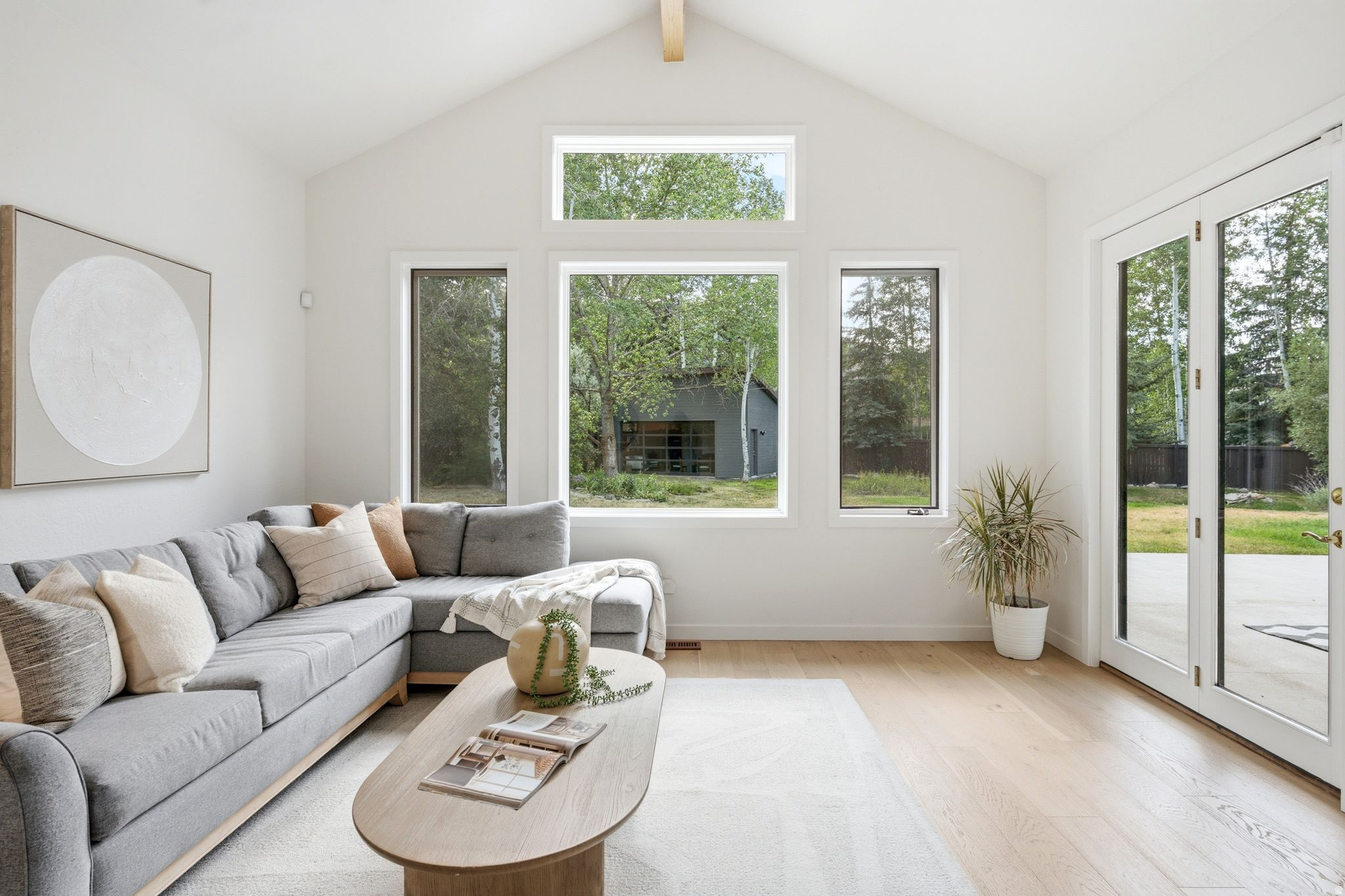SILVER SPRINGS - Residential
