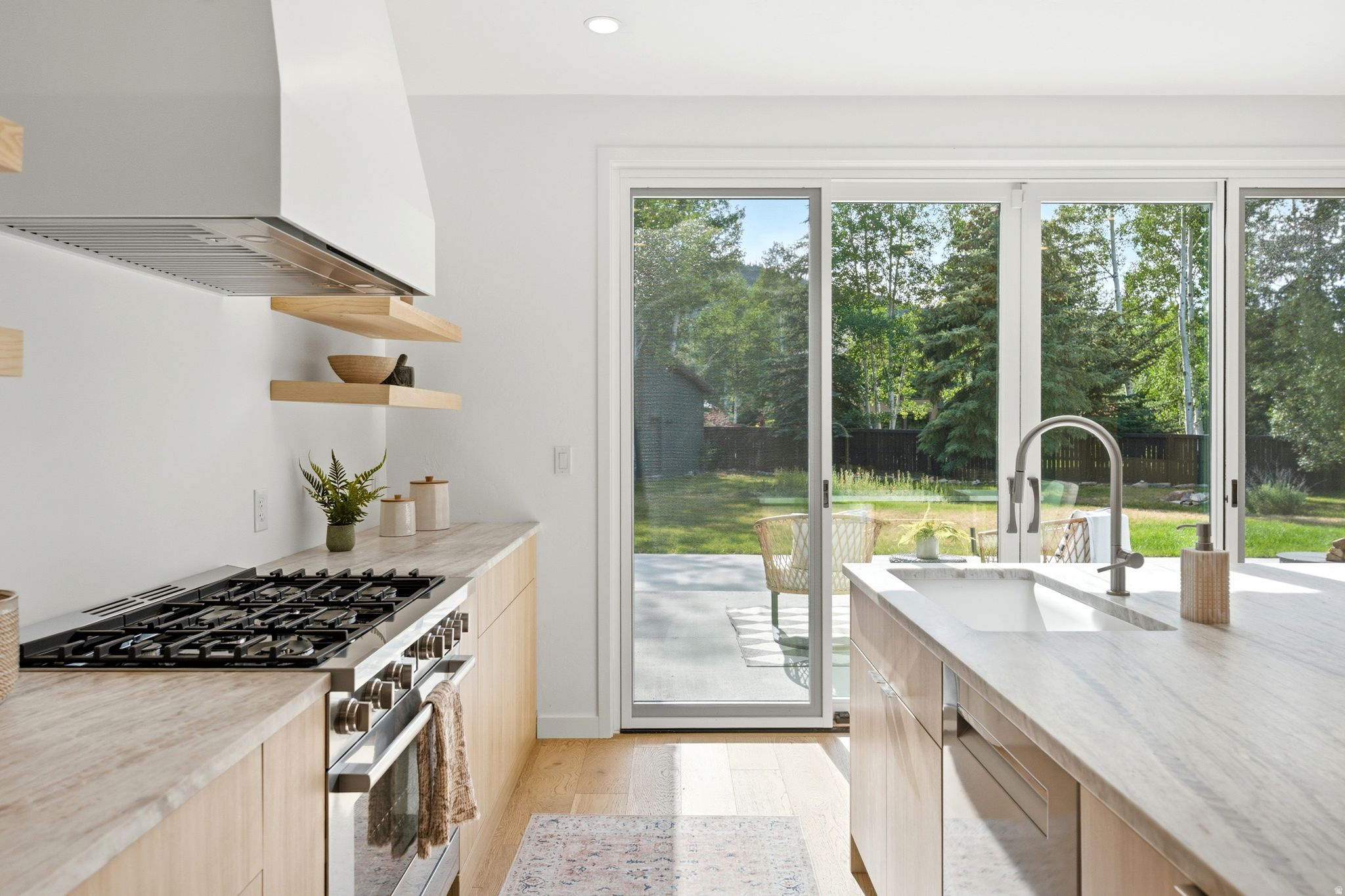 SILVER SPRINGS - Residential