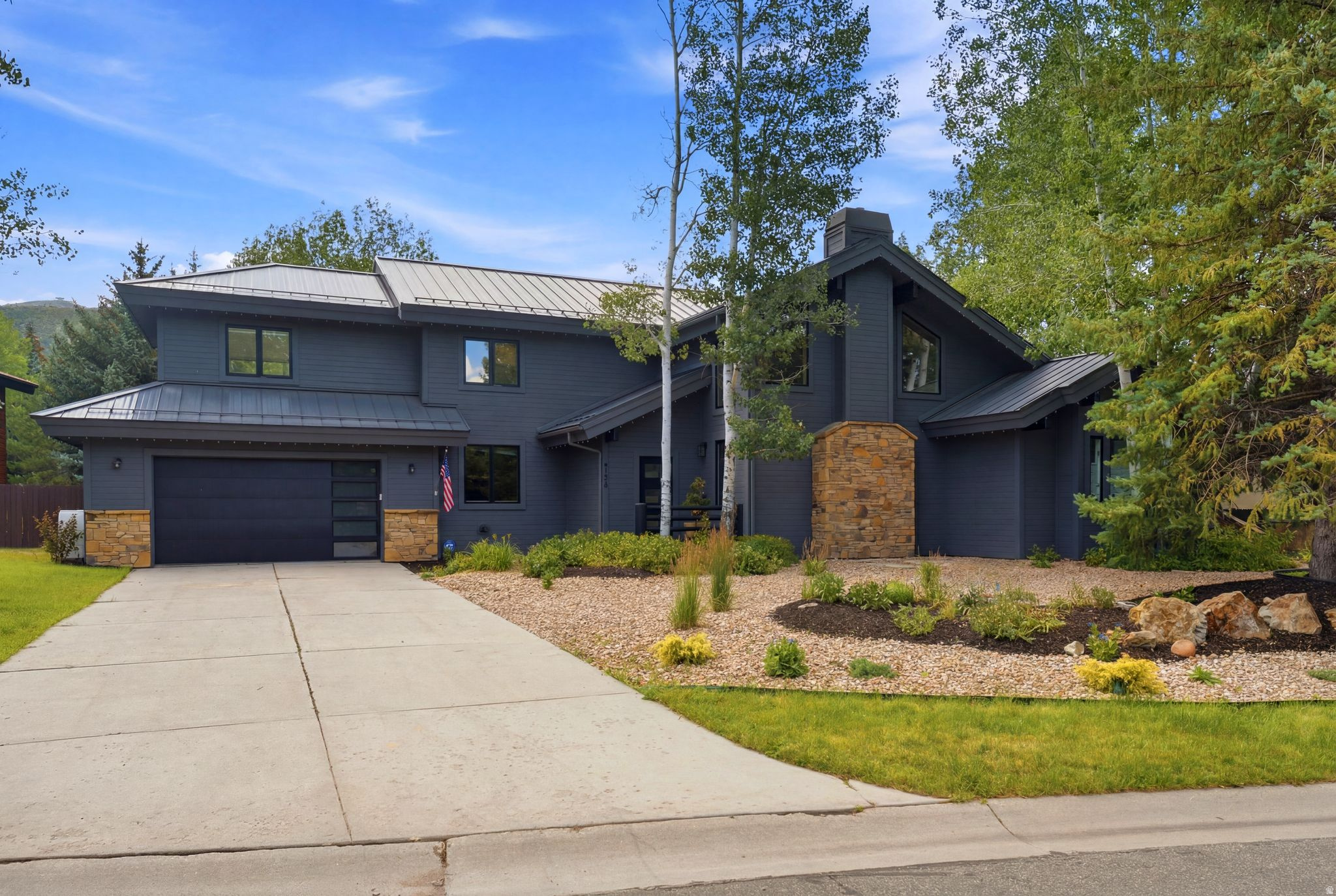 SILVER SPRINGS - Residential