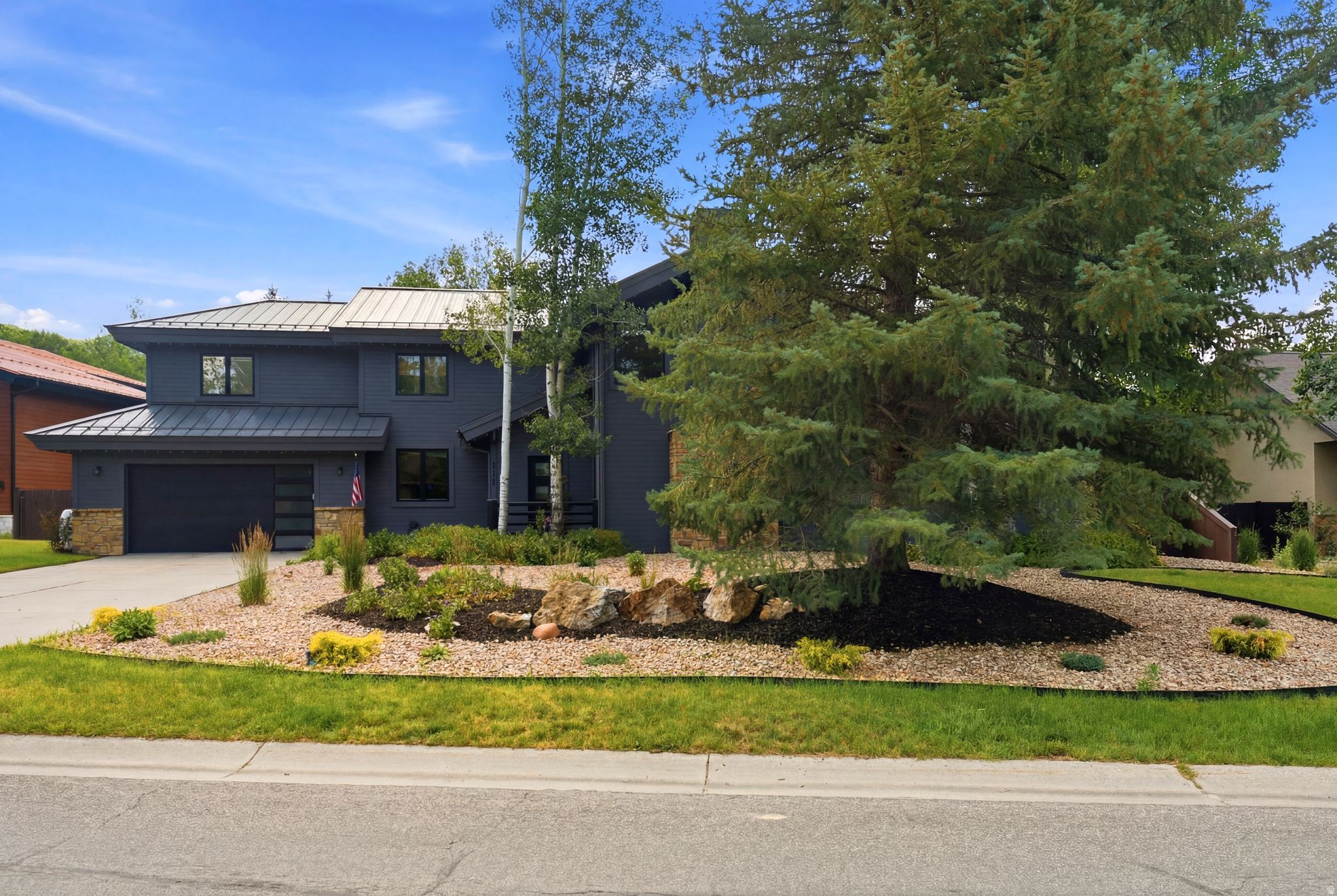 SILVER SPRINGS - Residential