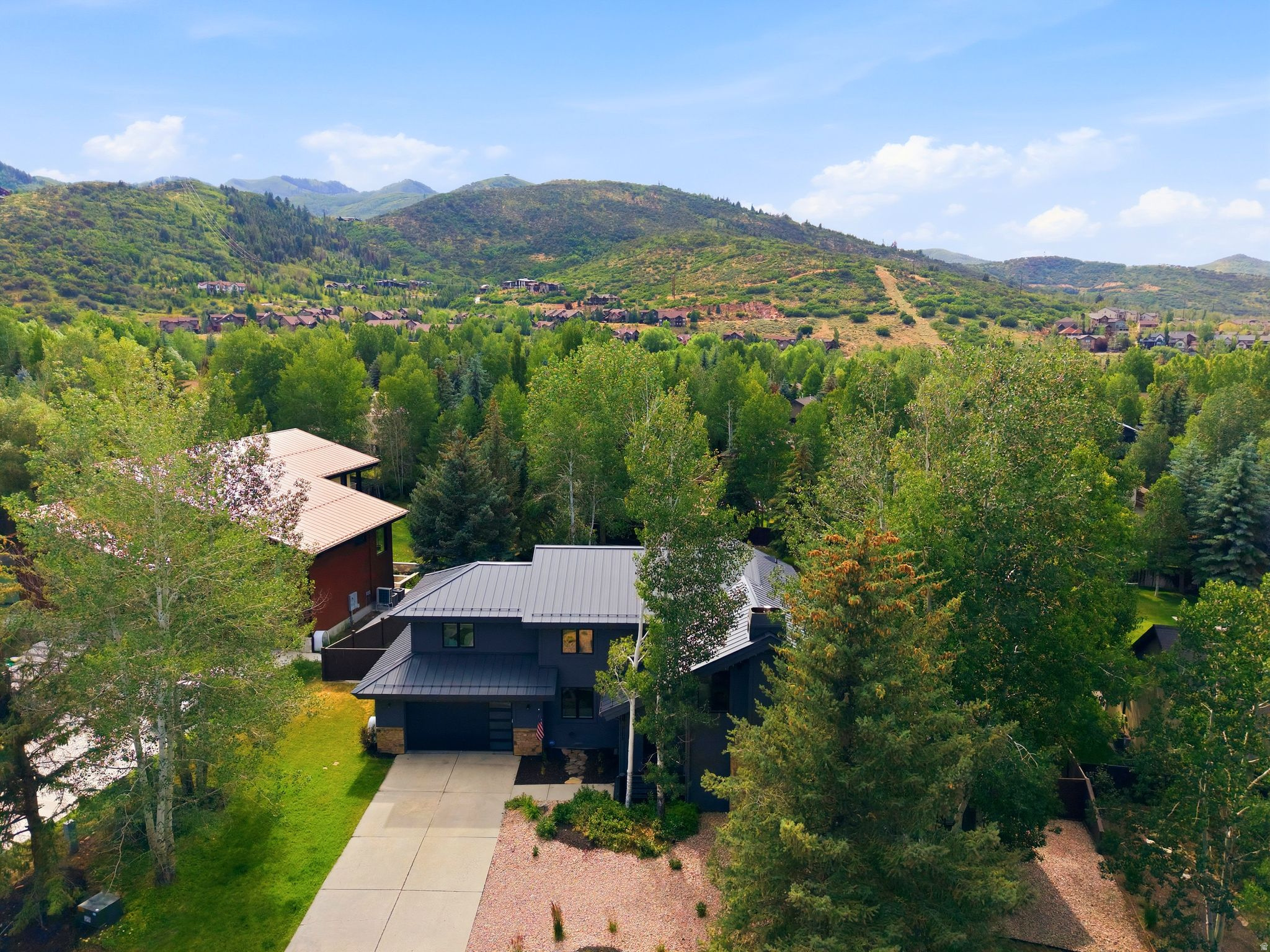 SILVER SPRINGS - Residential
