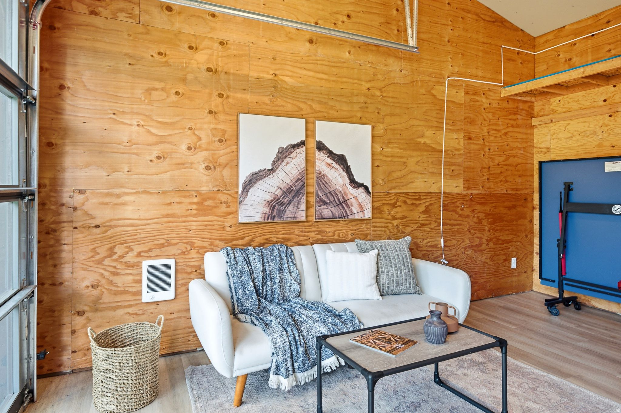 SILVER SPRINGS - Residential