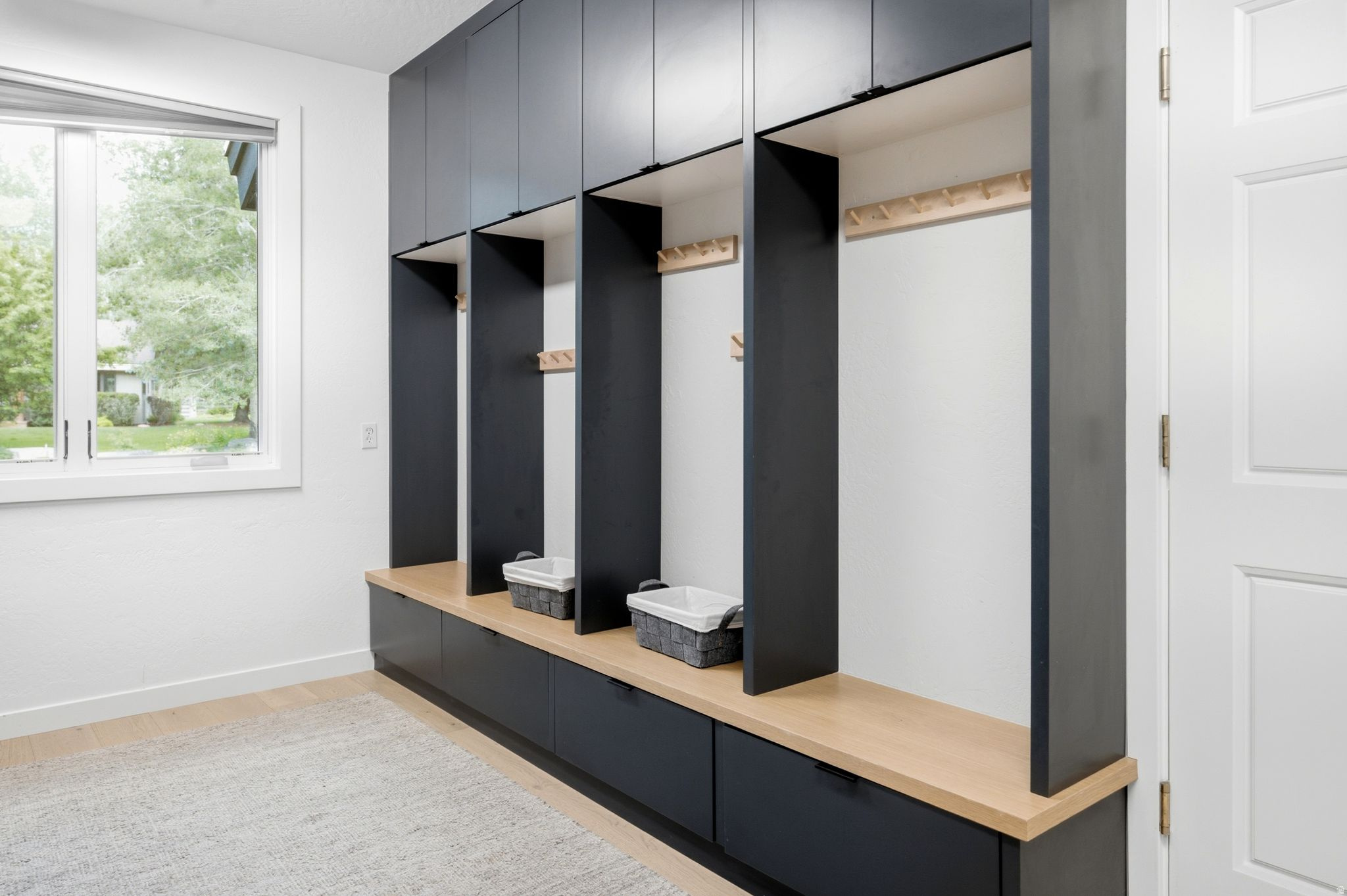 SILVER SPRINGS - Residential