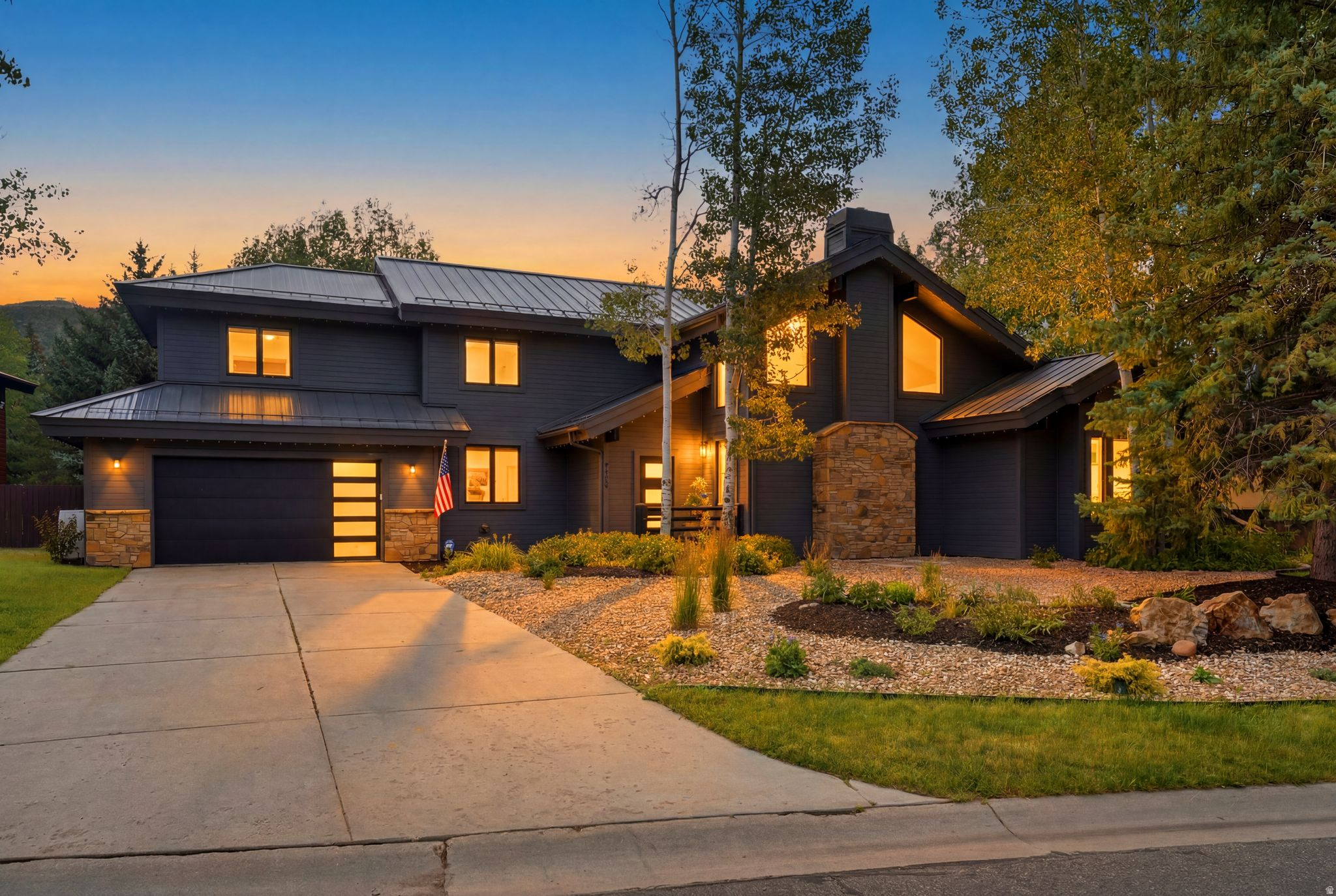 SILVER SPRINGS - Residential