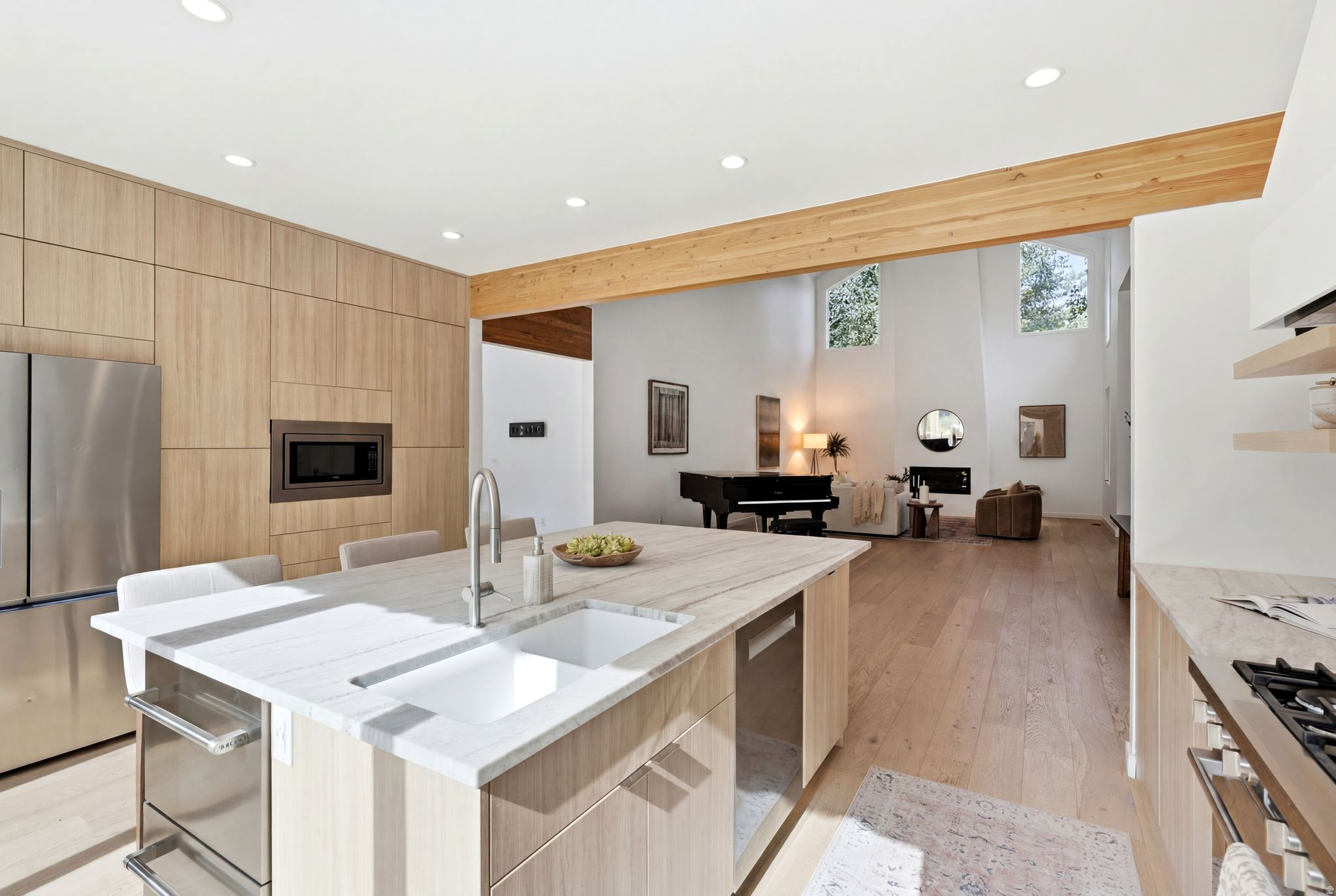 SILVER SPRINGS - Residential