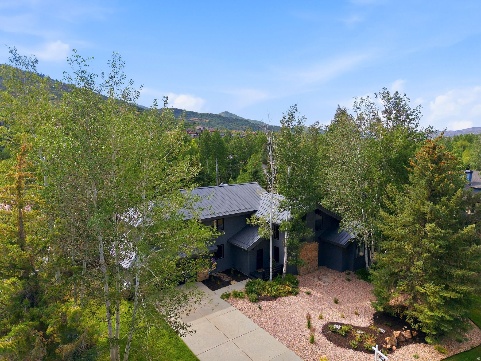 SILVER SPRINGS - Residential