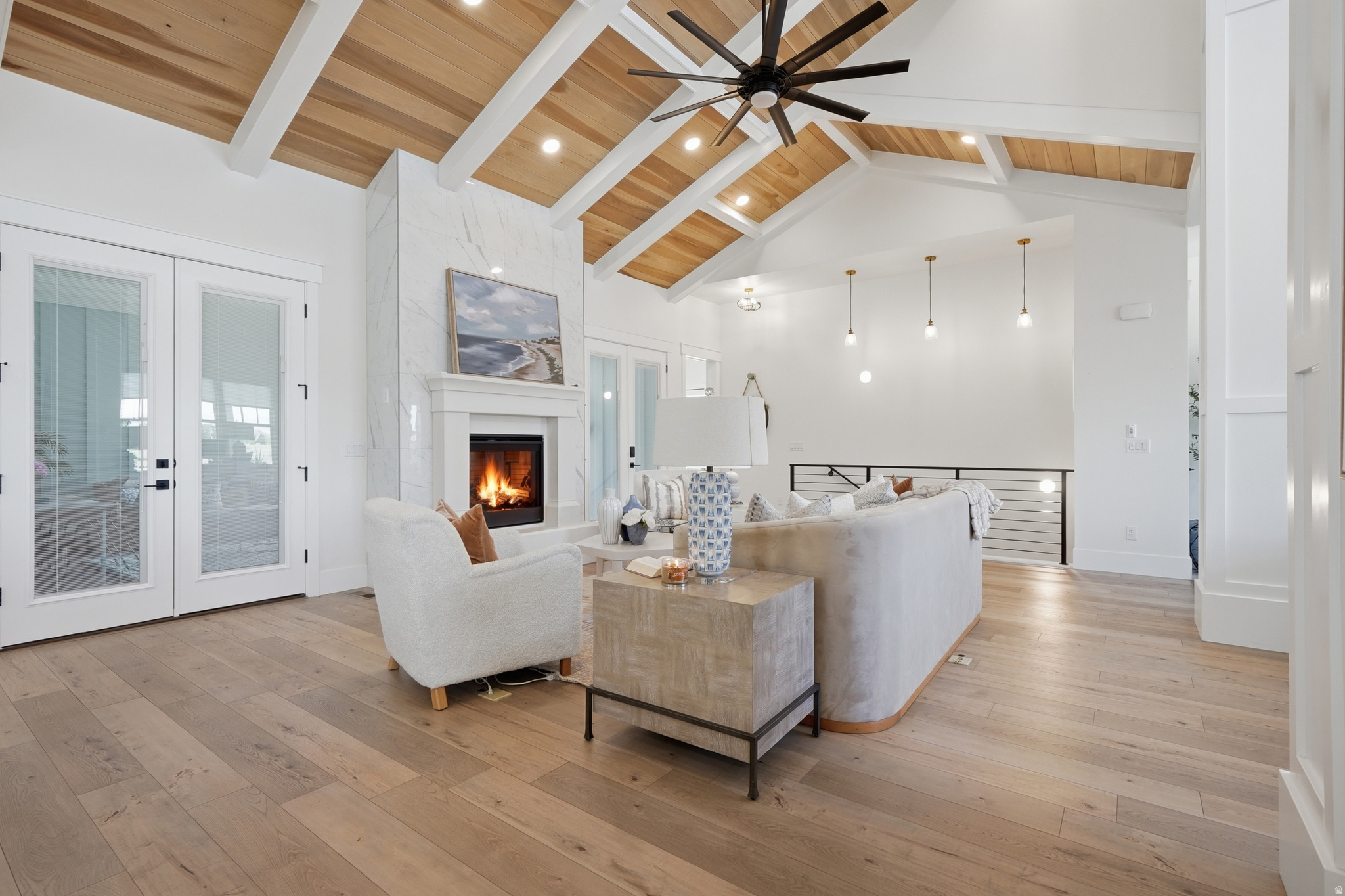 DAYBREAK LAKE ISLAND - Residential
