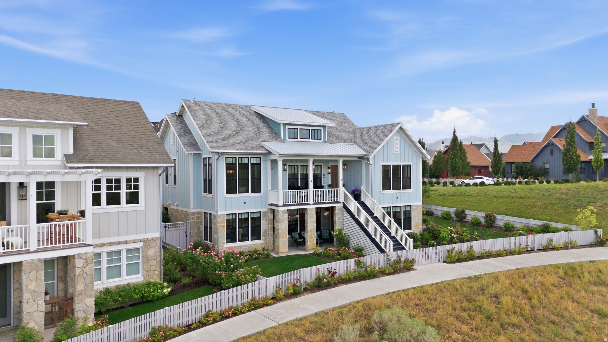 DAYBREAK LAKE ISLAND - Residential