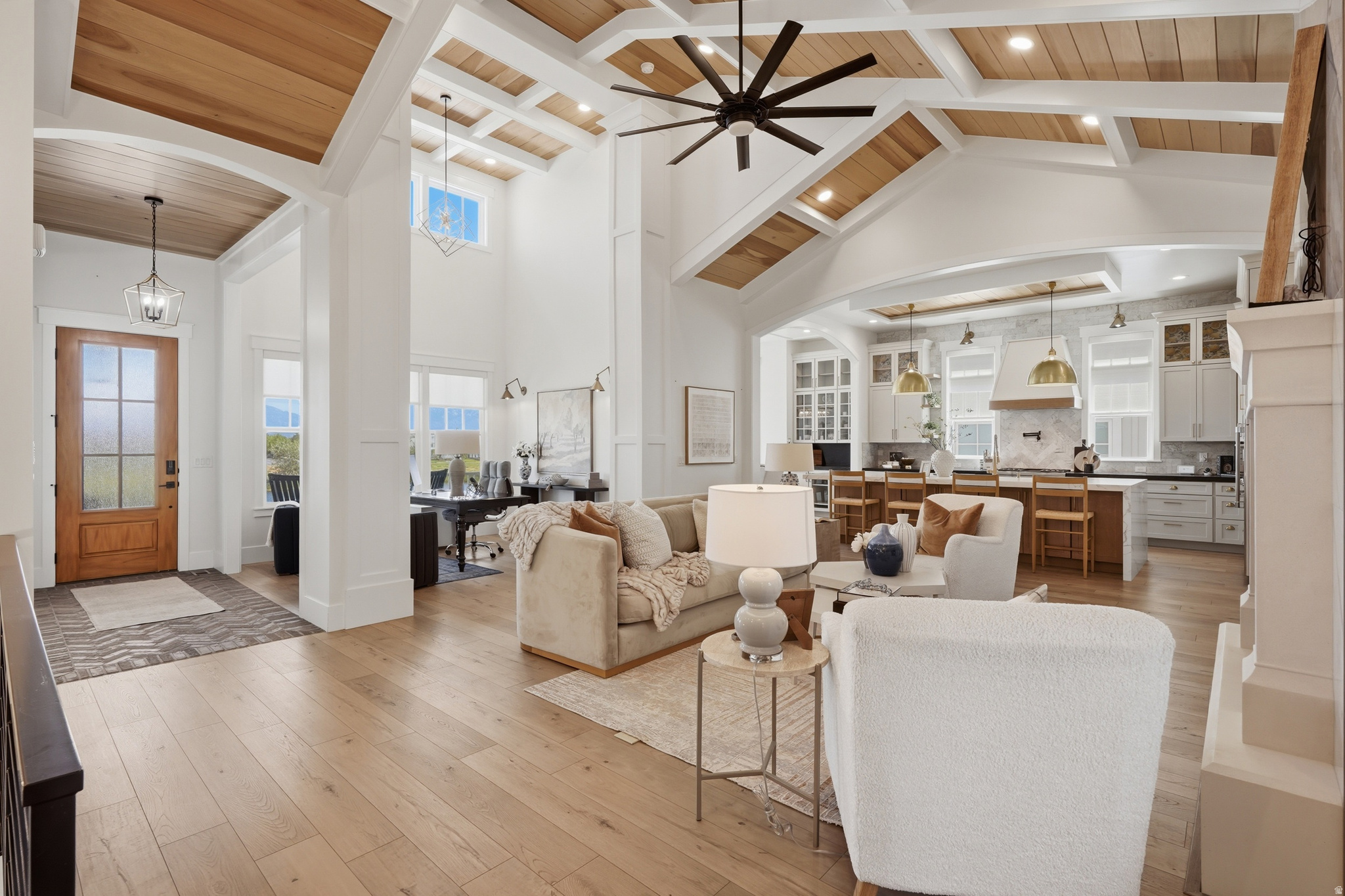 DAYBREAK LAKE ISLAND - Residential