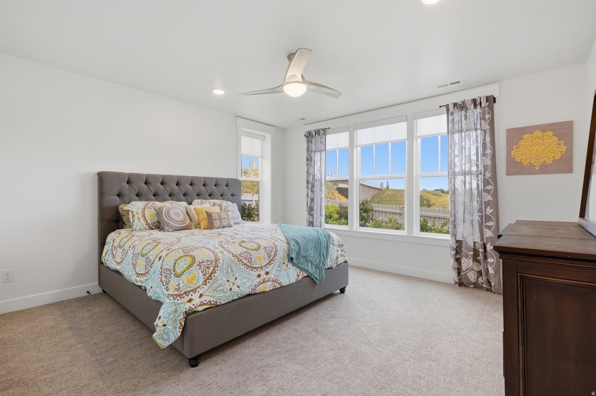 DAYBREAK LAKE ISLAND - Residential