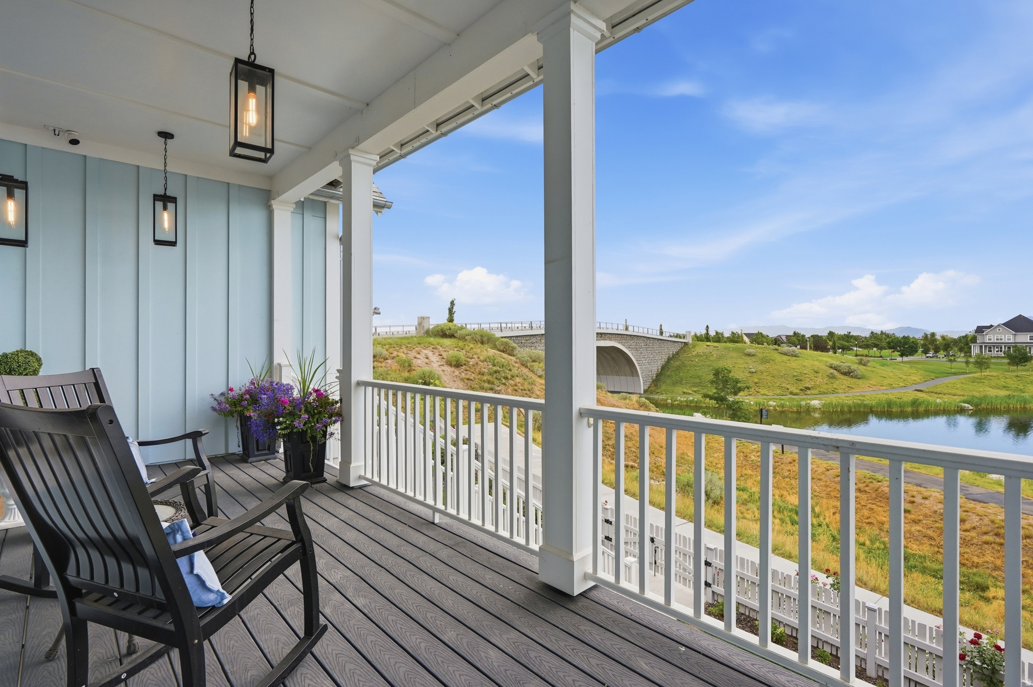 DAYBREAK LAKE ISLAND - Residential
