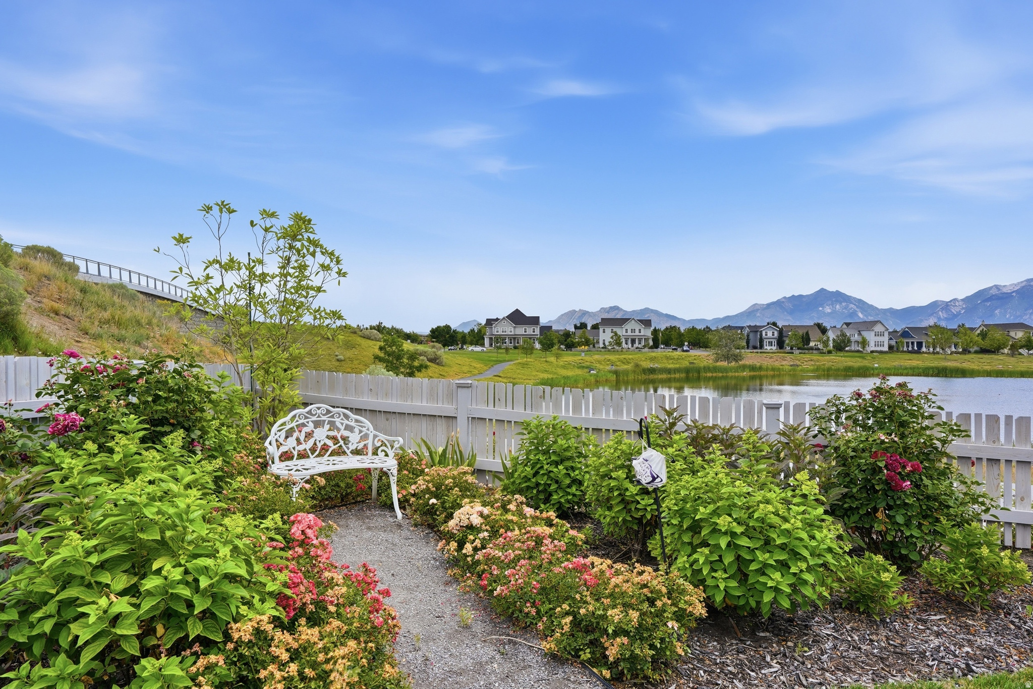 DAYBREAK LAKE ISLAND - Residential