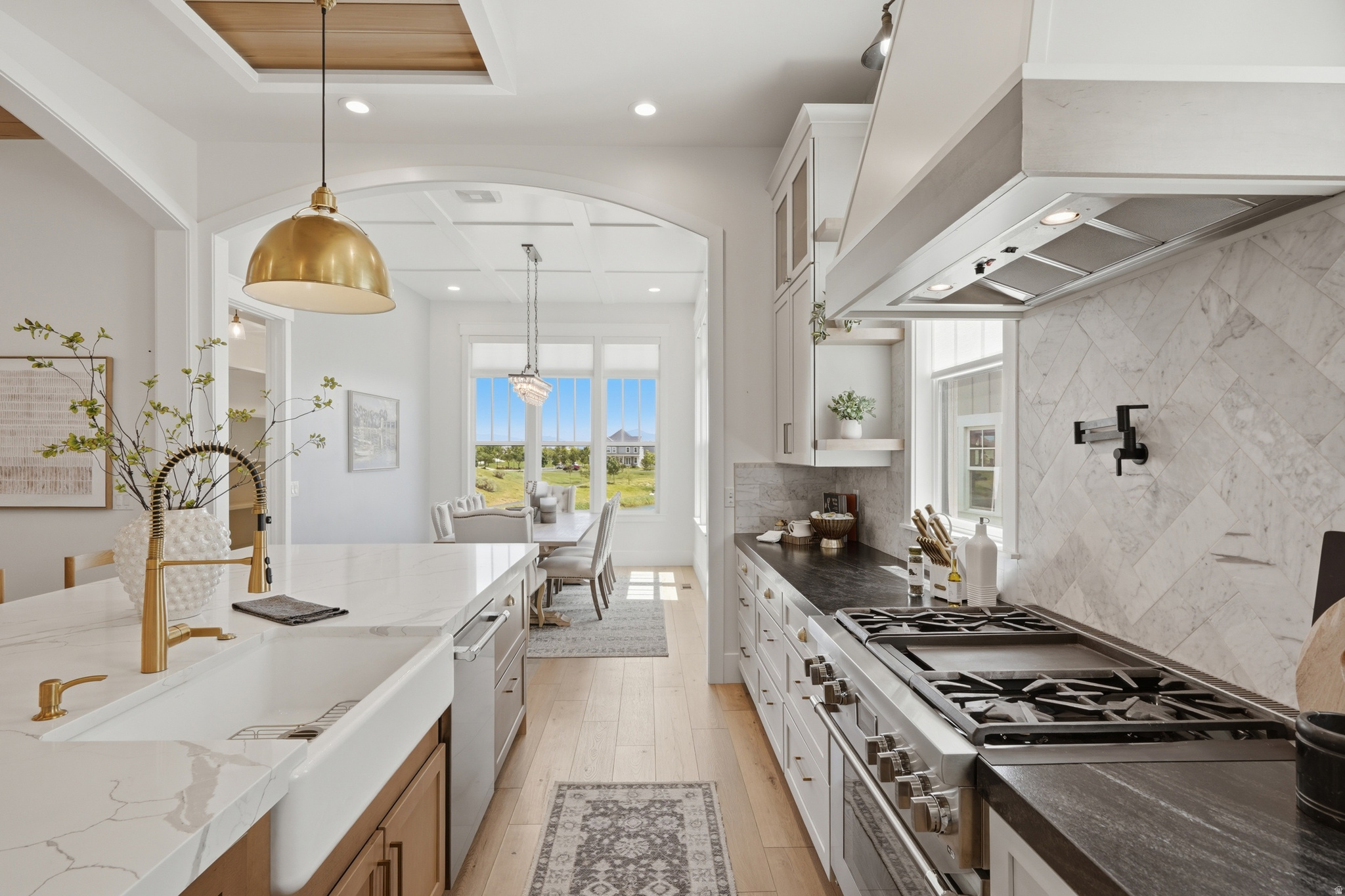 DAYBREAK LAKE ISLAND - Residential
