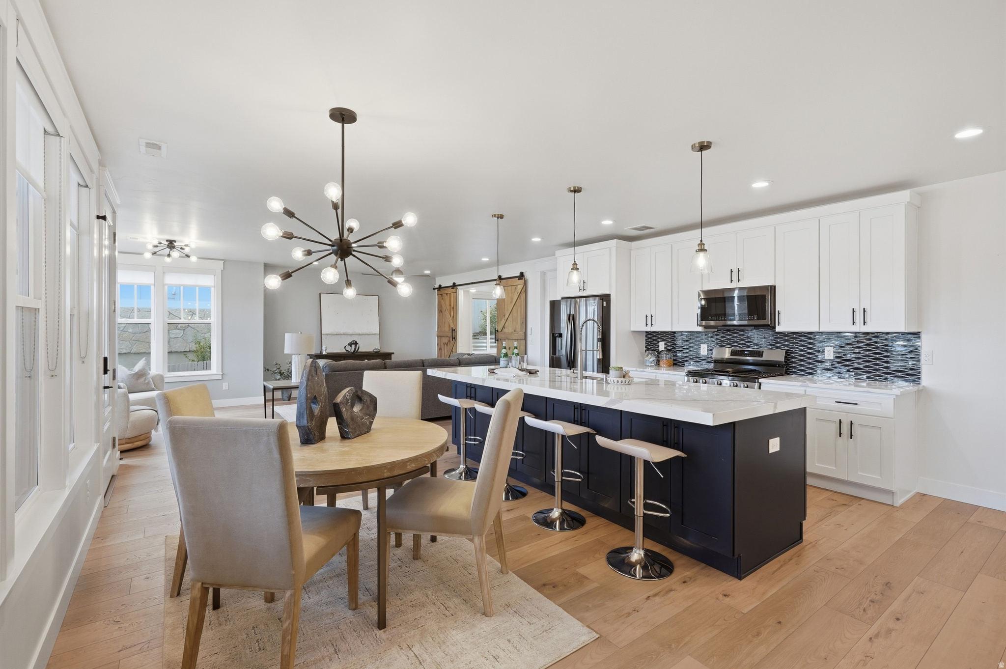 DAYBREAK LAKE ISLAND - Residential