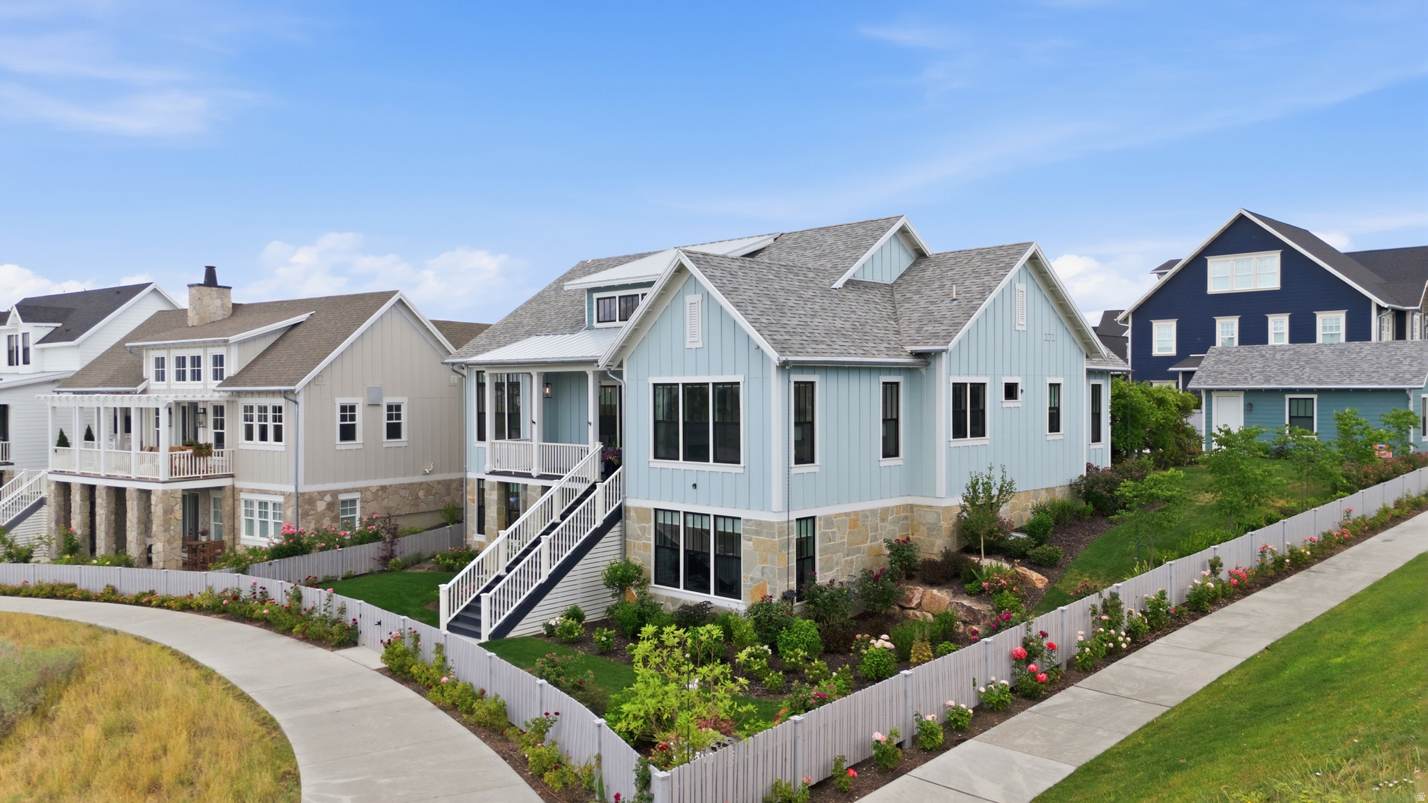 DAYBREAK LAKE ISLAND - Residential
