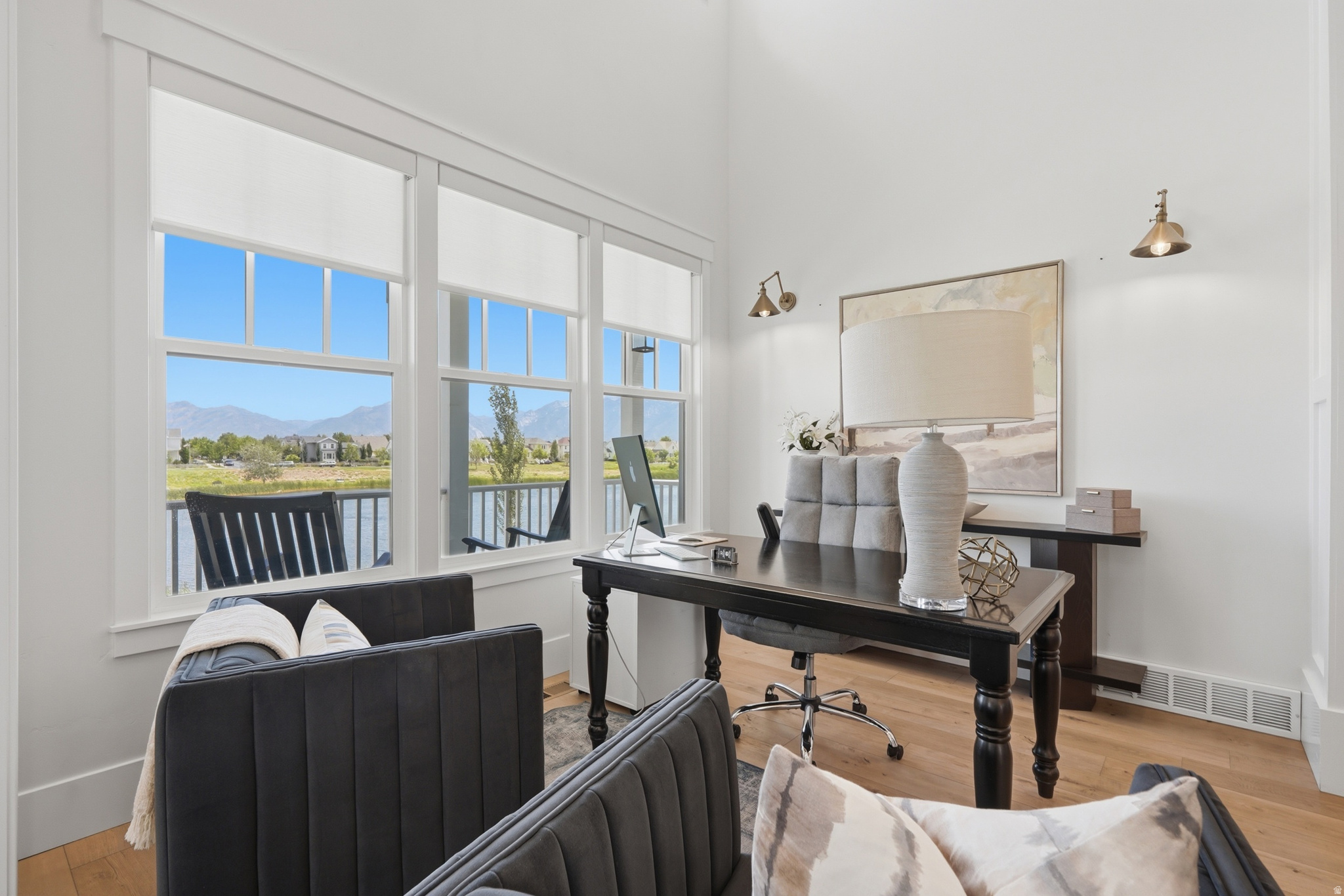 DAYBREAK LAKE ISLAND - Residential