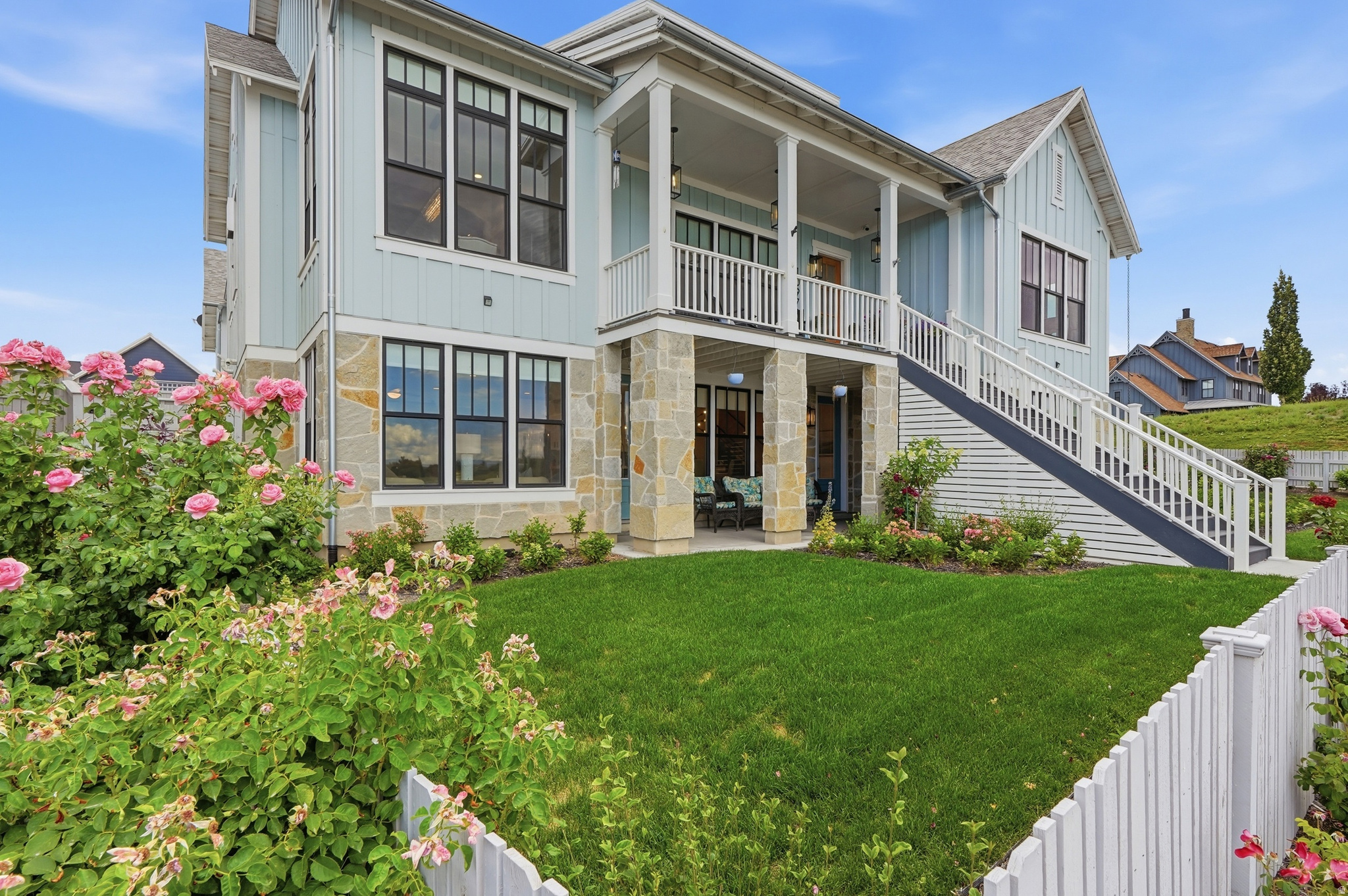 DAYBREAK LAKE ISLAND - Residential