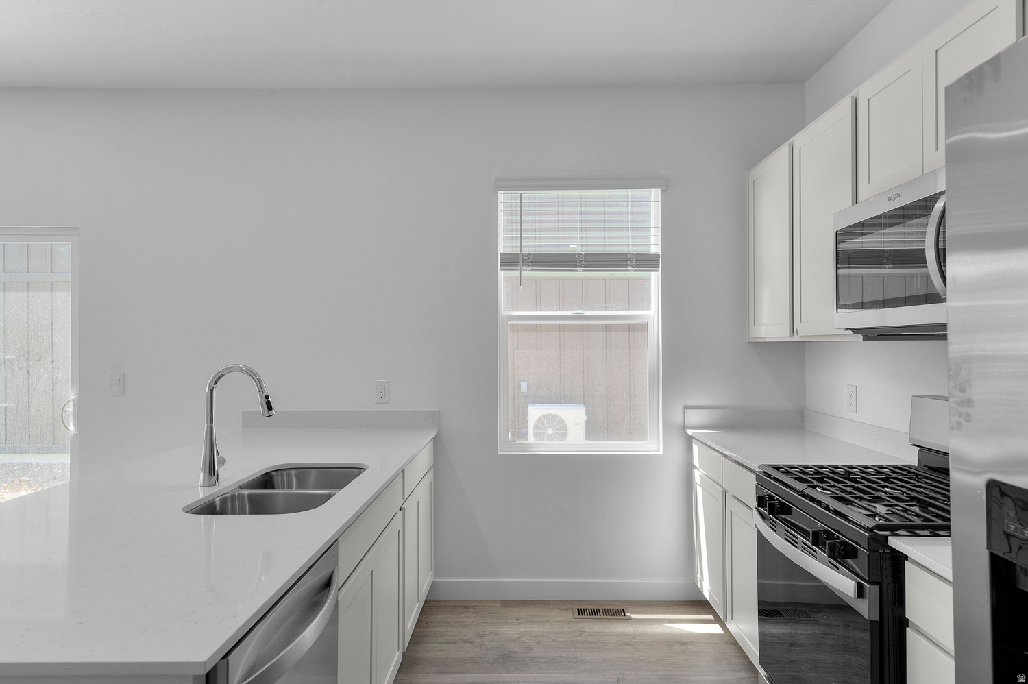VIRIDIAN - Residential