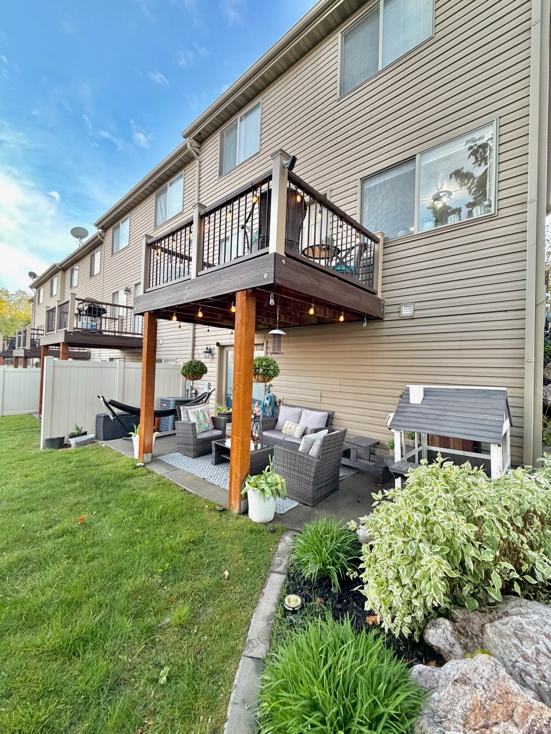 STONEY BROOK COTTAGES - Residential