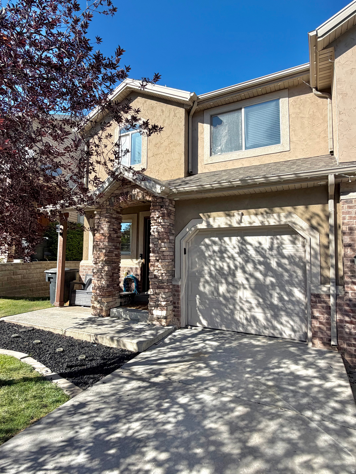 STONEY BROOK COTTAGES - Residential