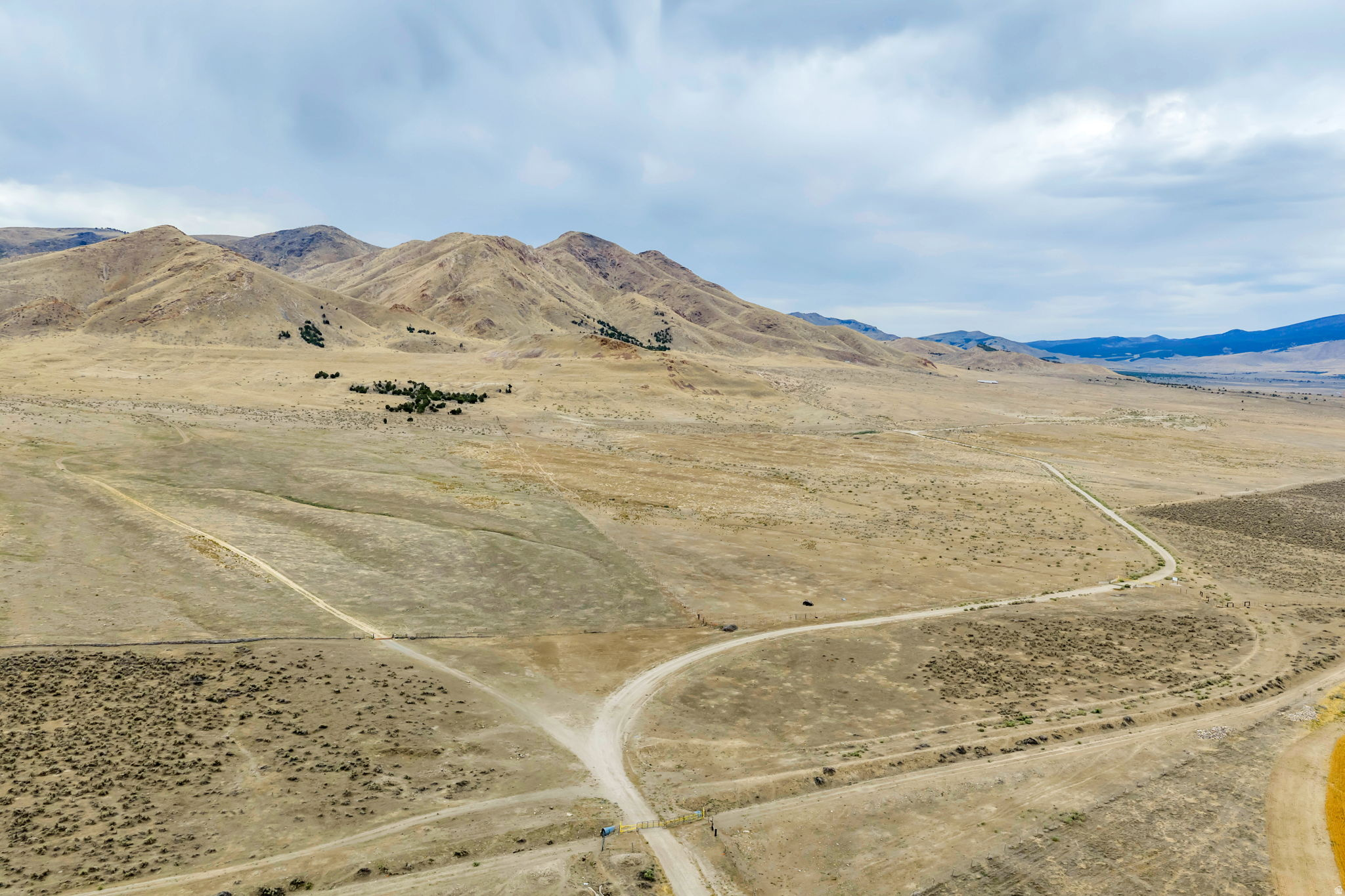 ELBERTA FOOTHILL RANCHES - Land