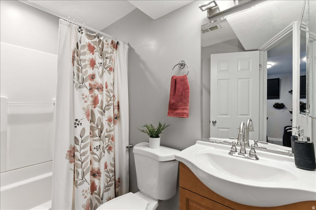 WESTPOINTE - Residential