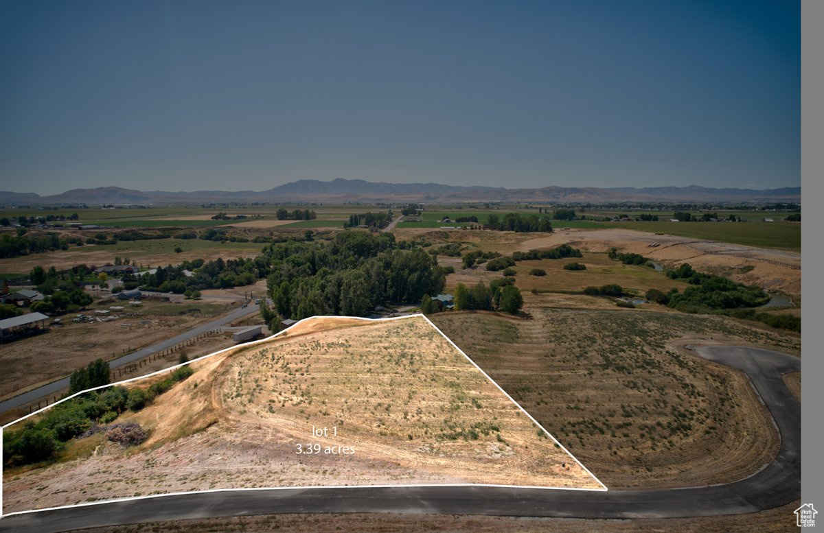 CUB RIVER ESTATES - Land
