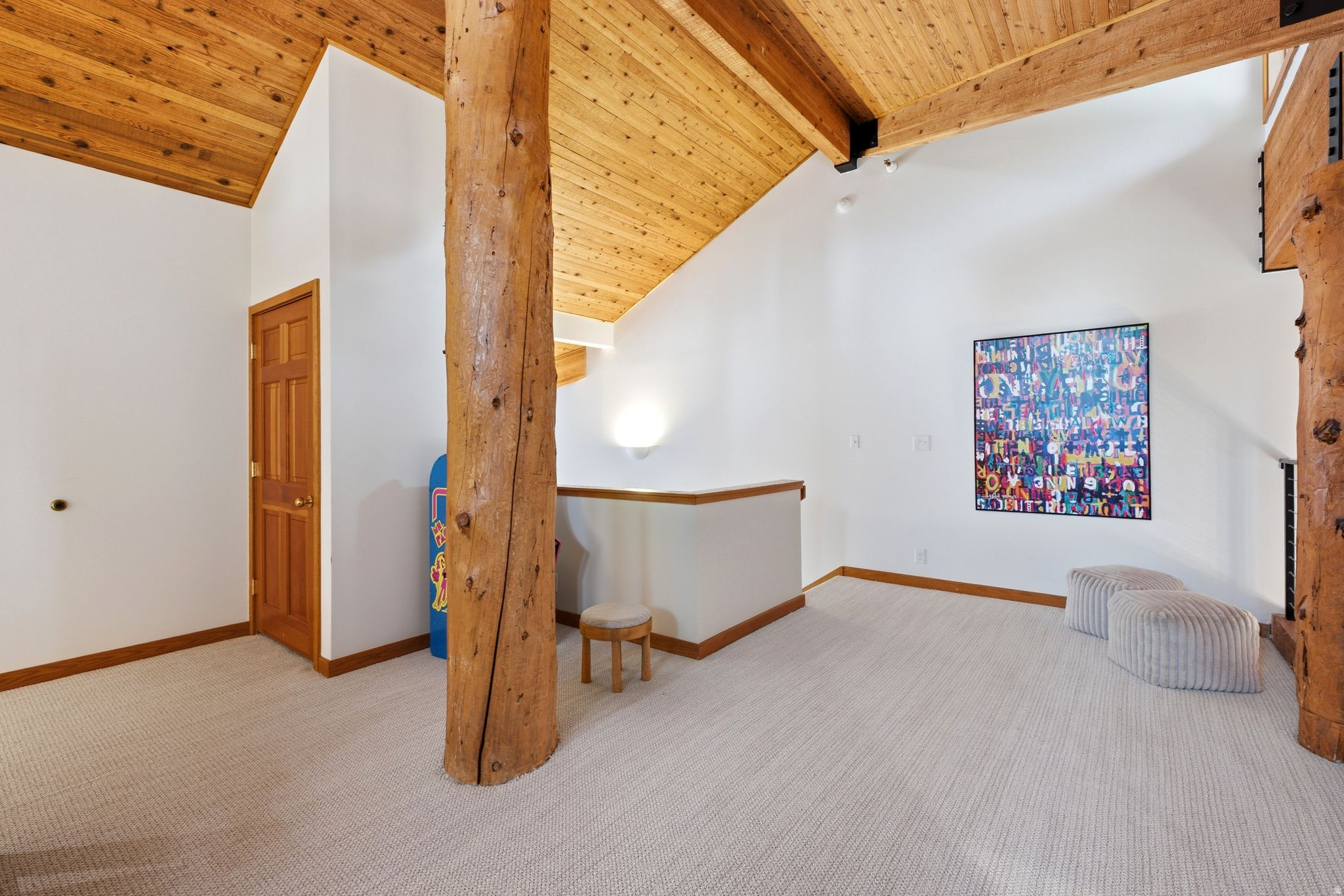 ONTARIO LODGE - Residential