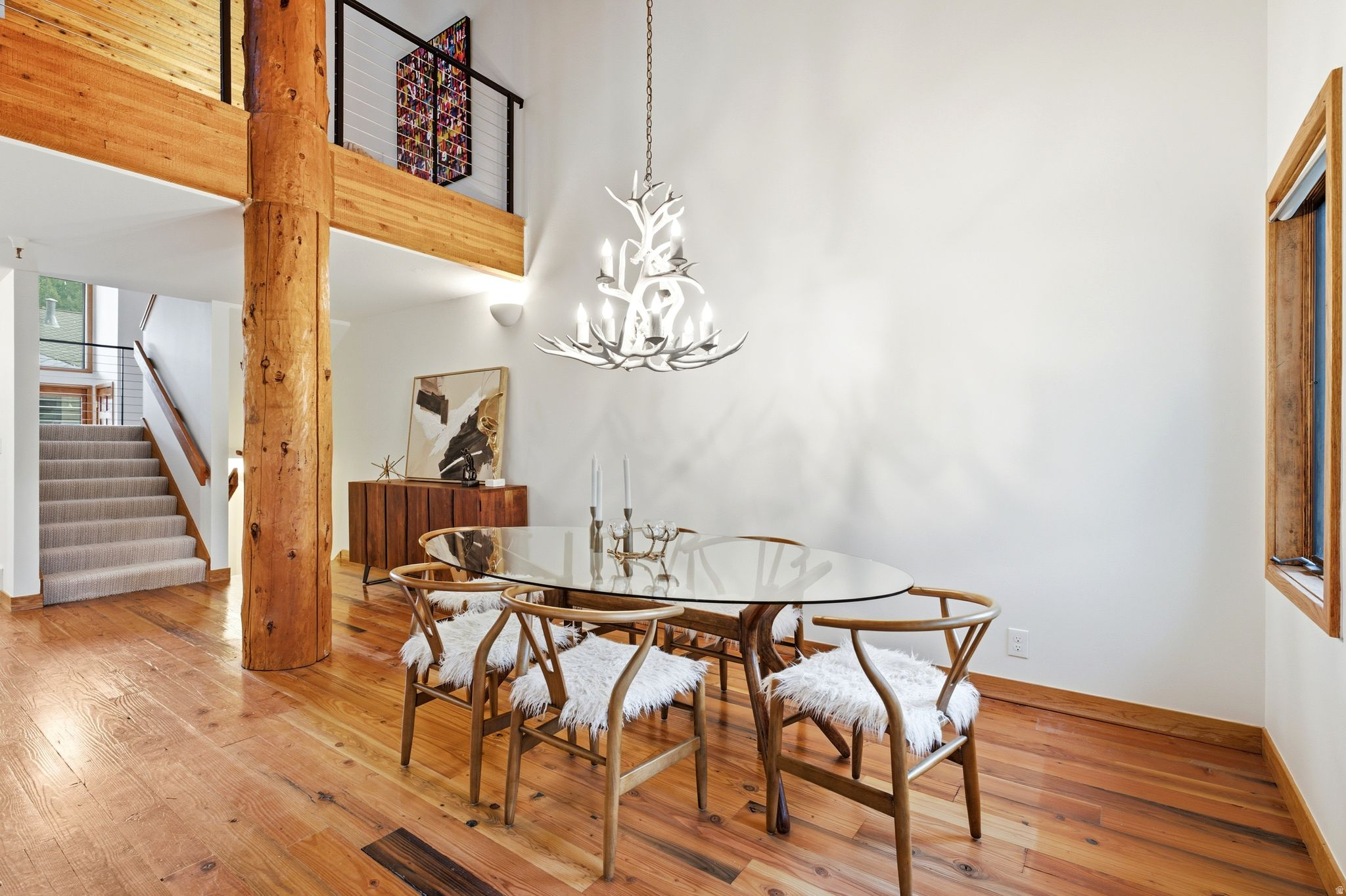 ONTARIO LODGE - Residential