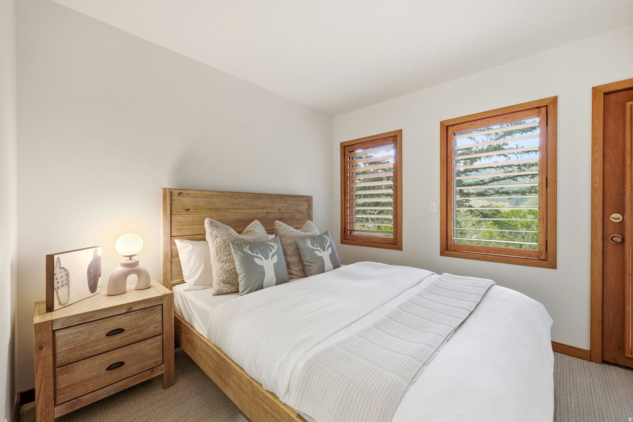 ONTARIO LODGE - Residential