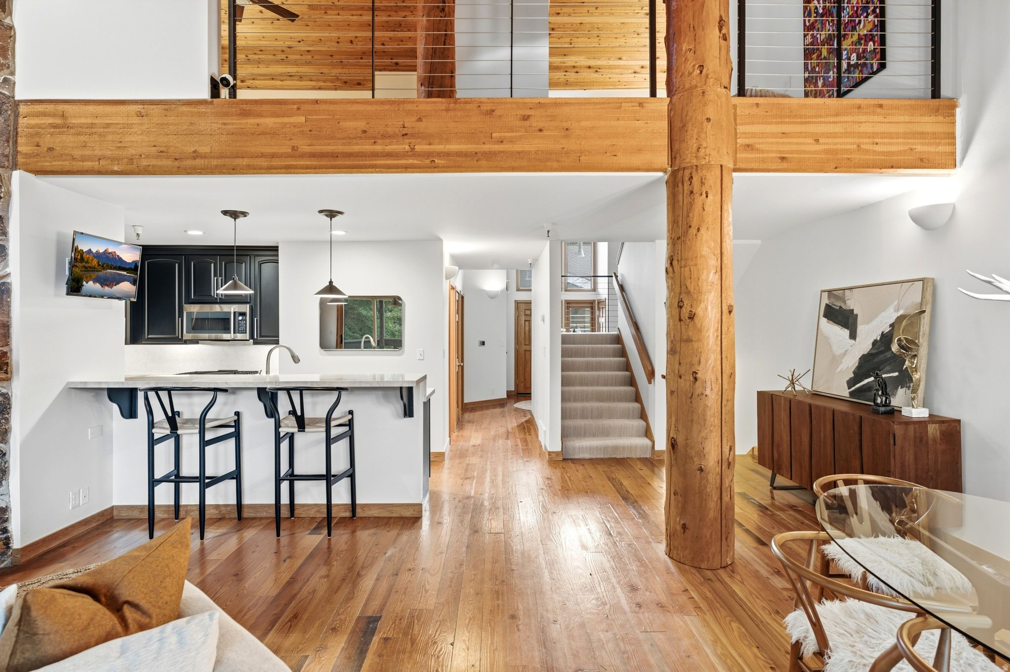 ONTARIO LODGE - Residential