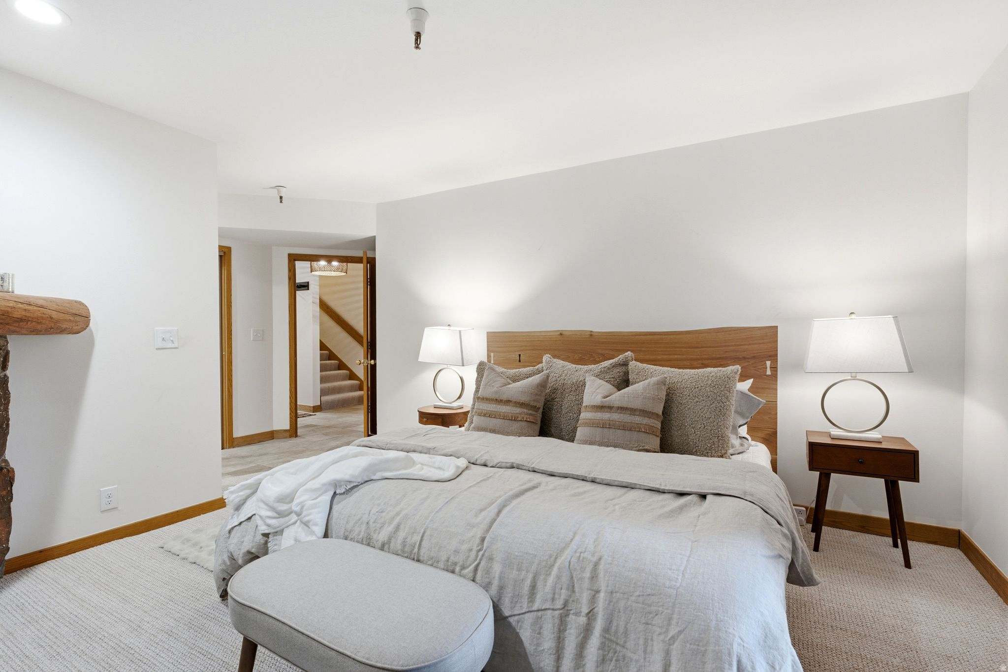 ONTARIO LODGE - Residential