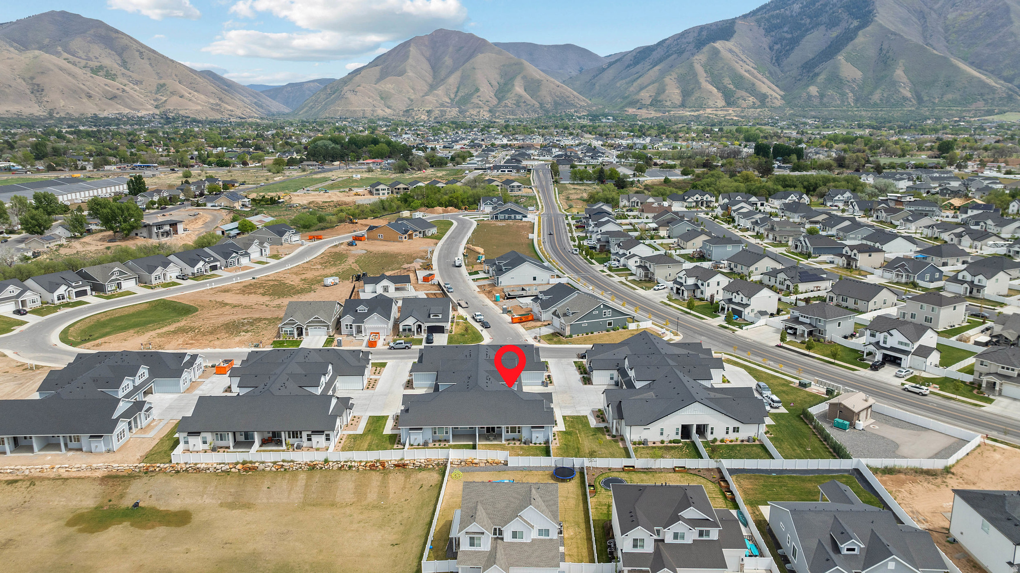 SUNRISE RANCH - Residential