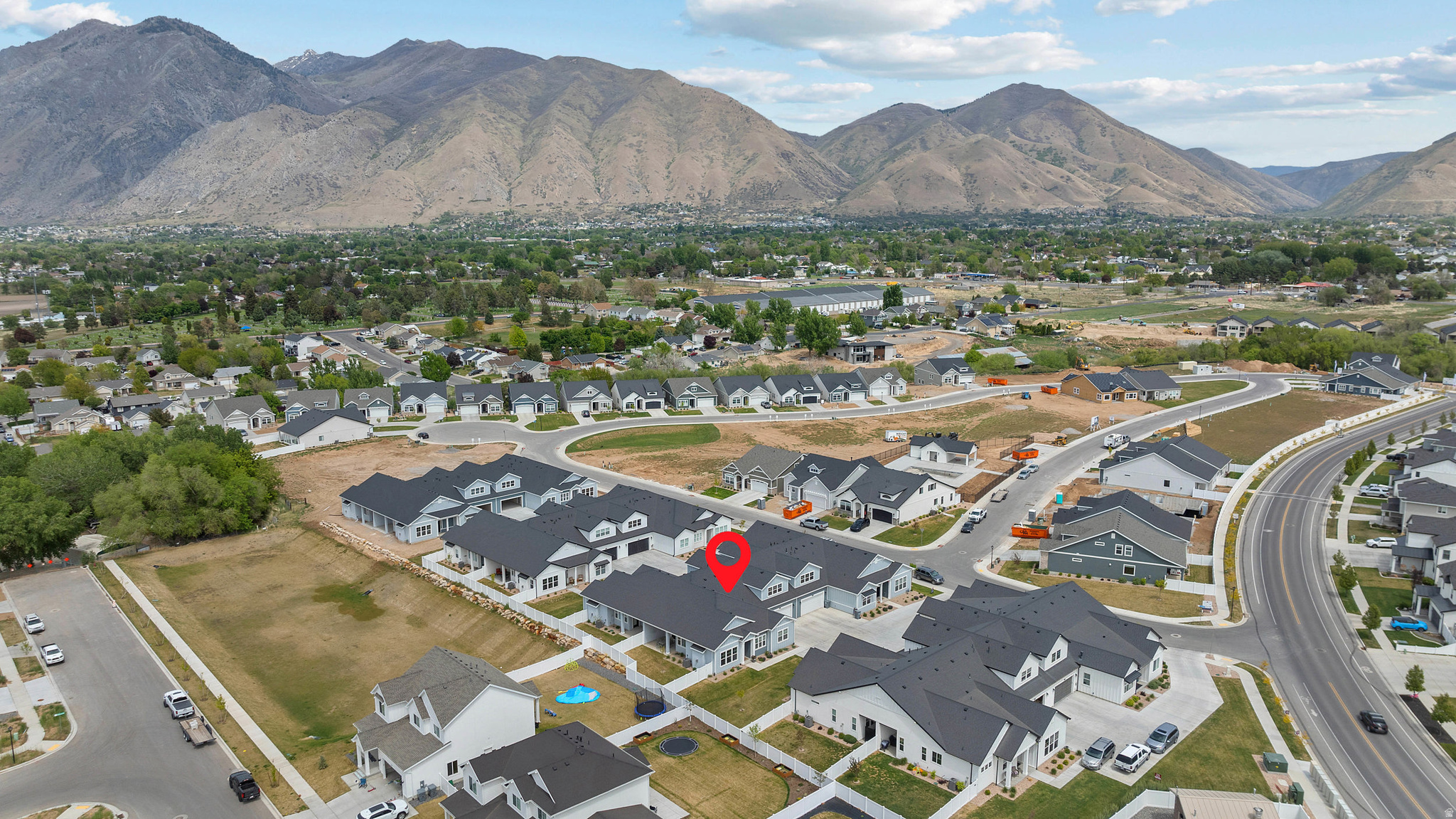 SUNRISE RANCH - Residential