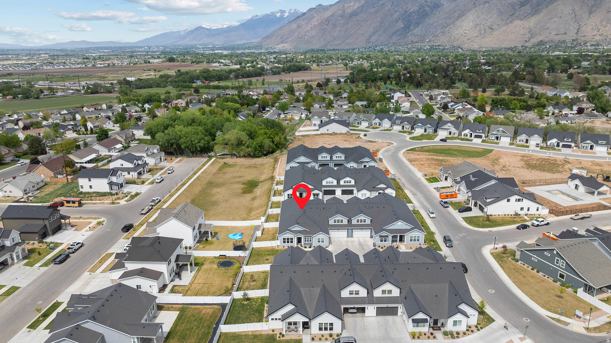 SUNRISE RANCH - Residential