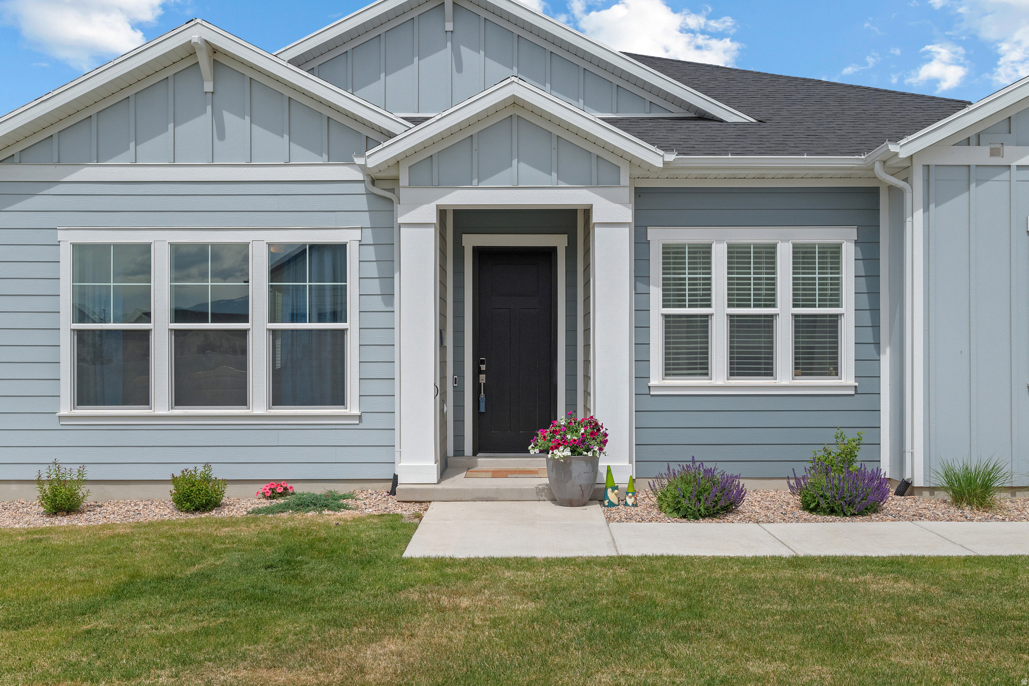 SUNRISE RANCH - Residential