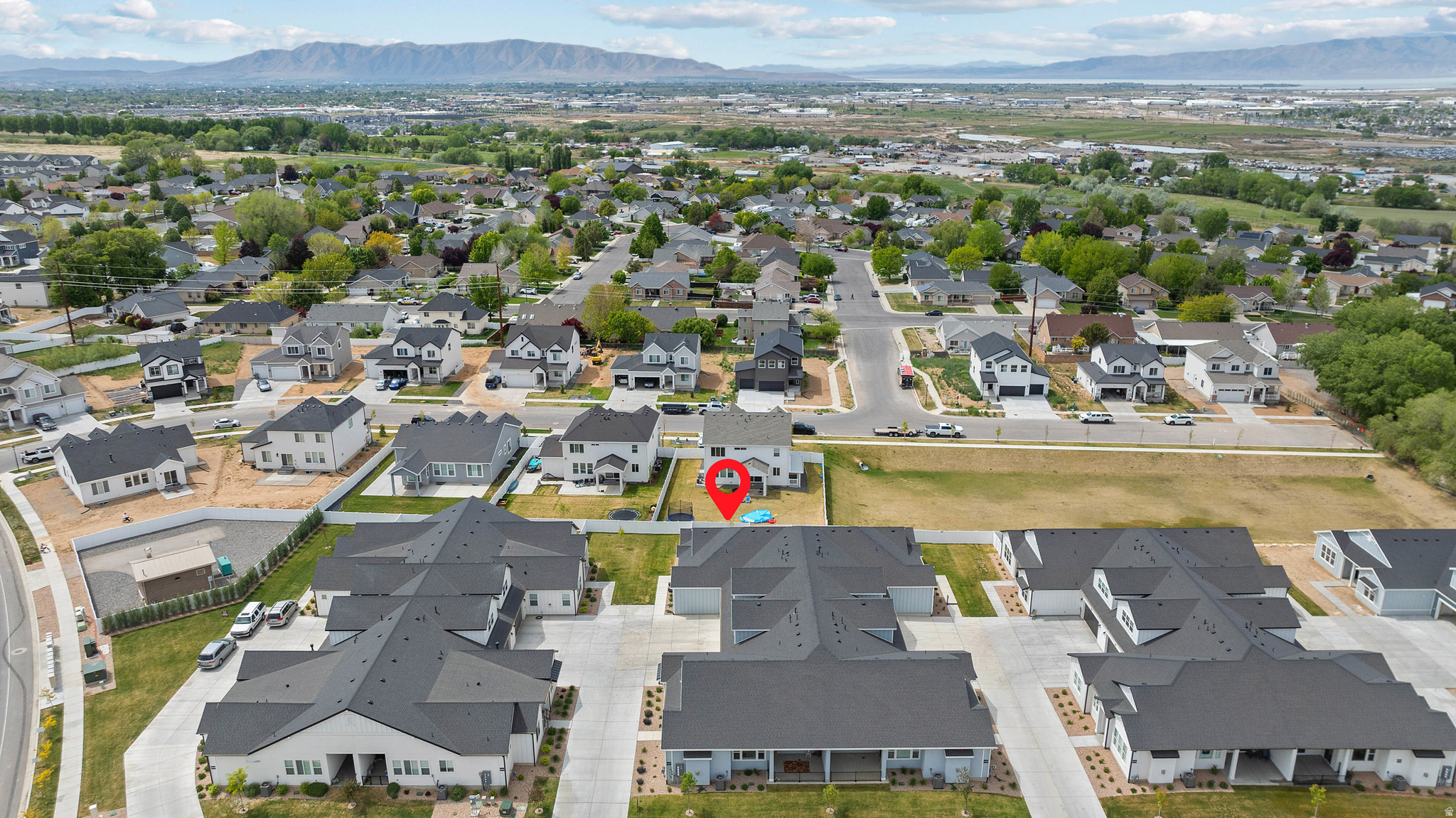 SUNRISE RANCH - Residential