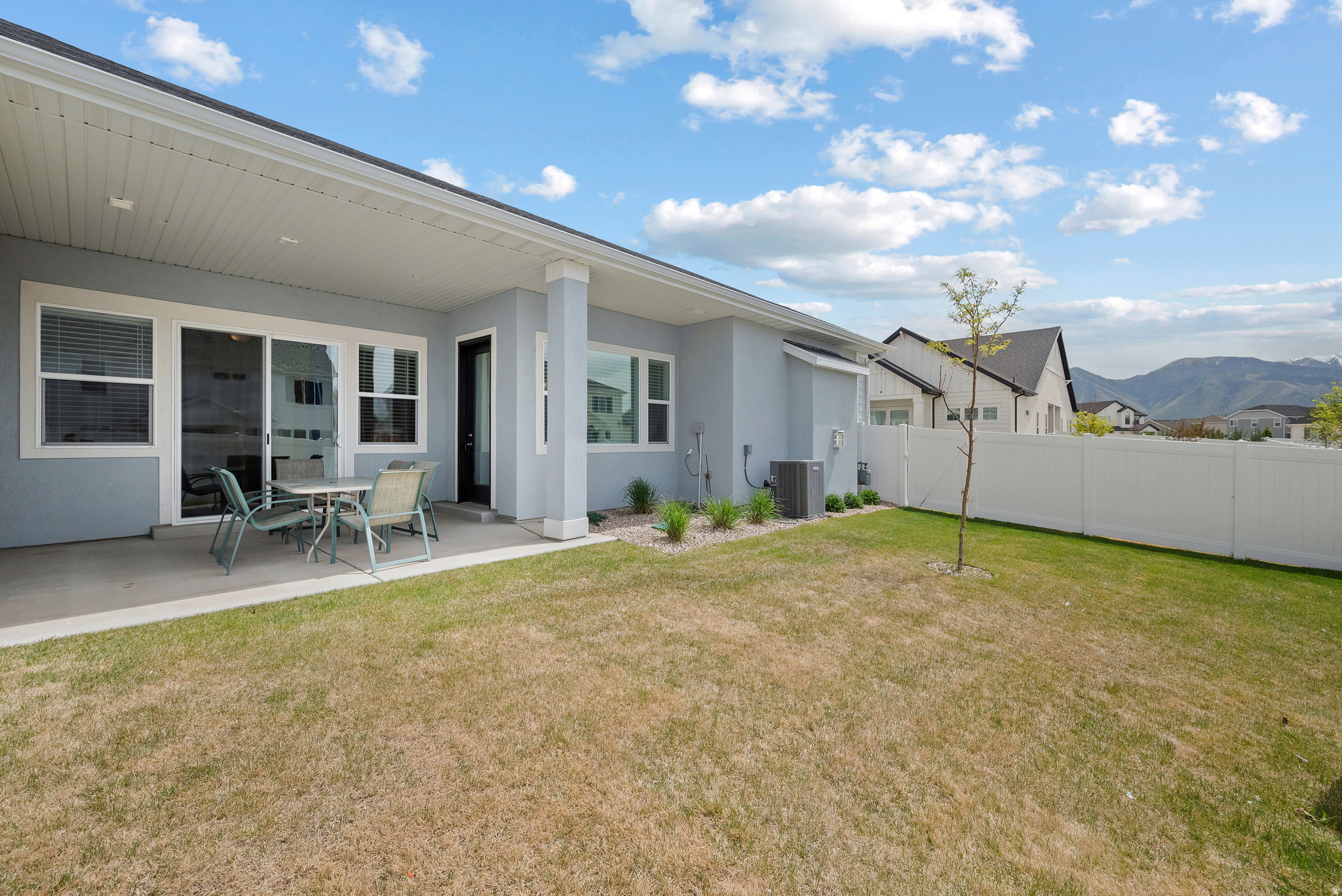 SUNRISE RANCH - Residential