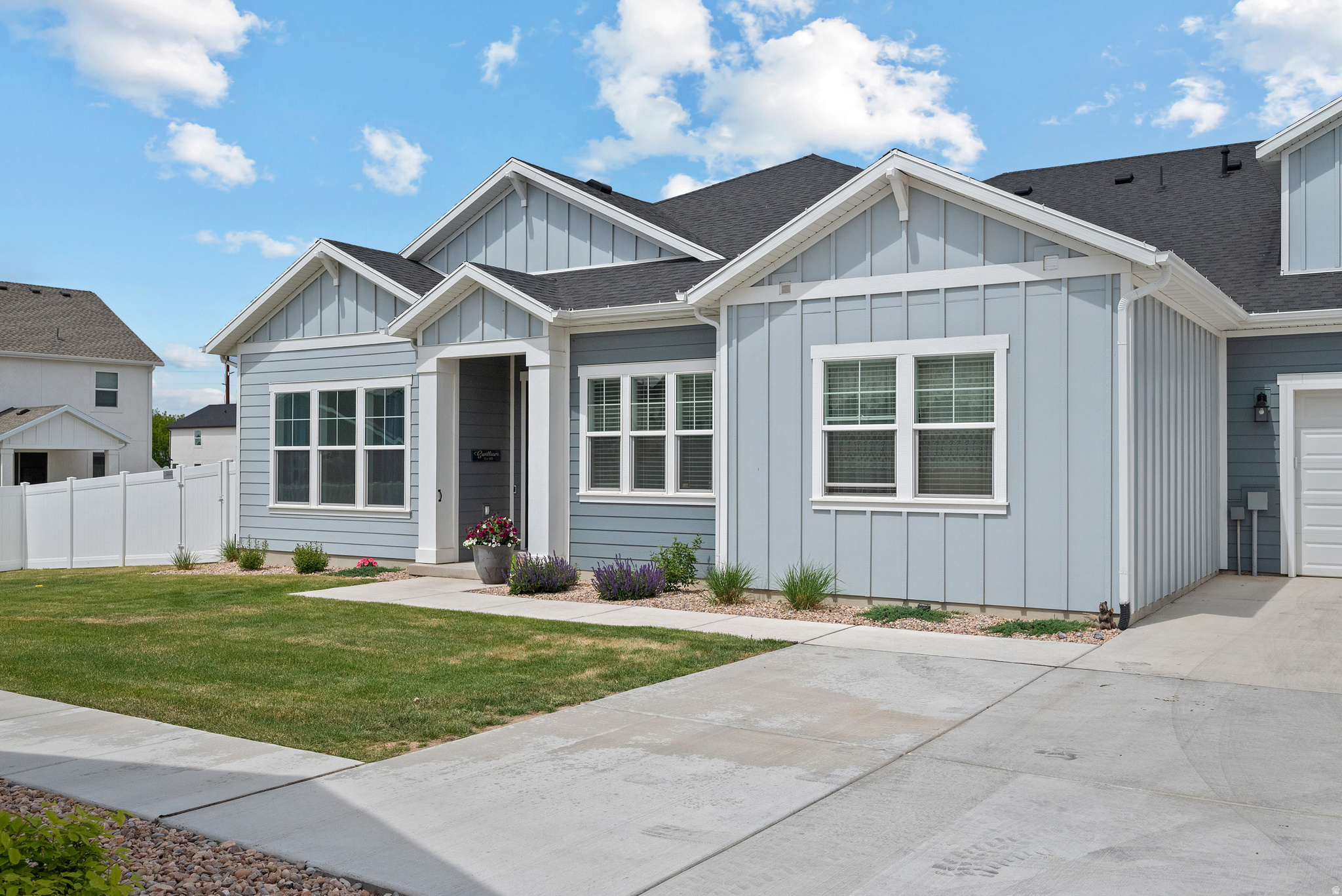 SUNRISE RANCH - Residential