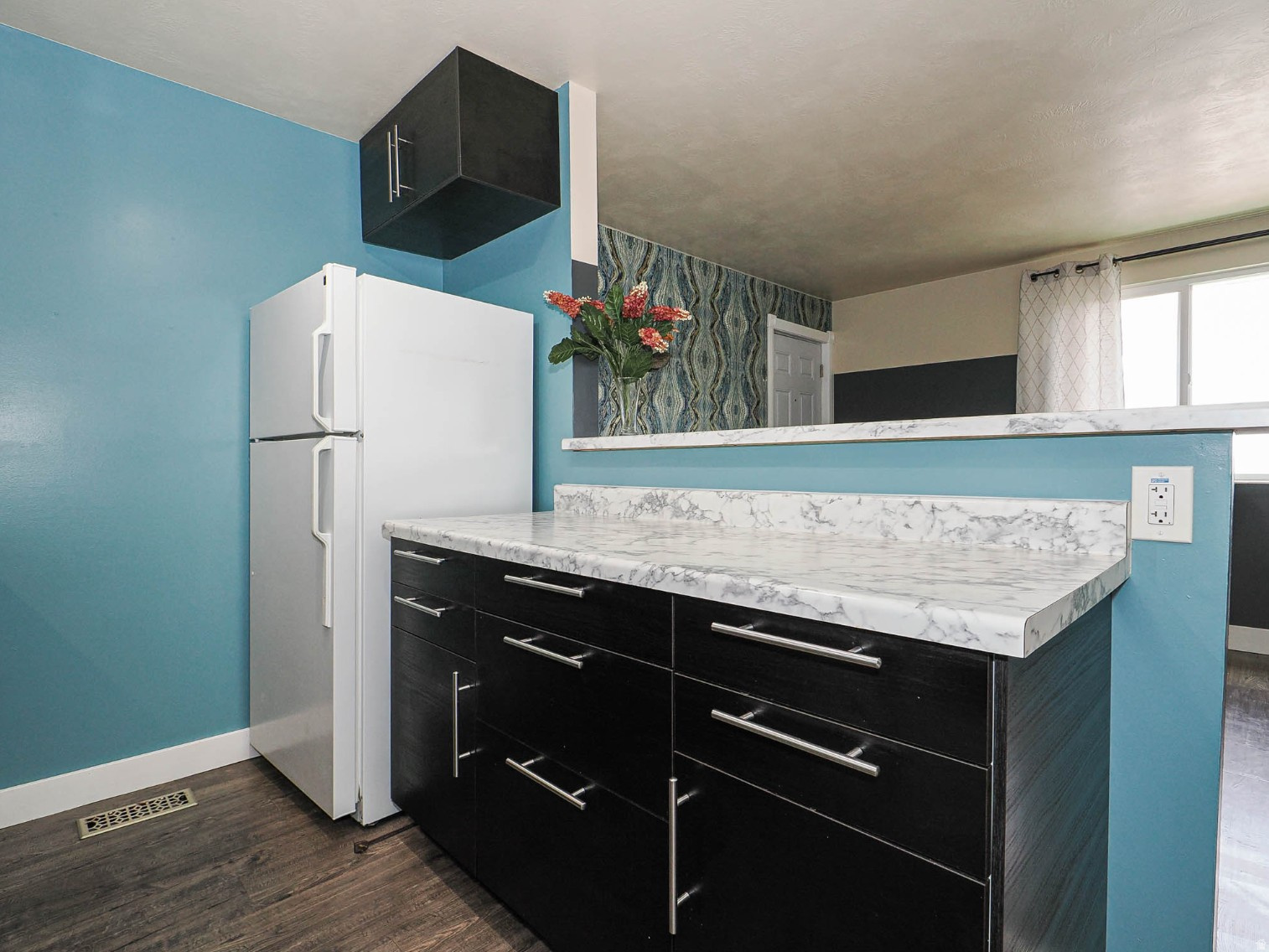 WESTGLEN VILLAGE - Residential