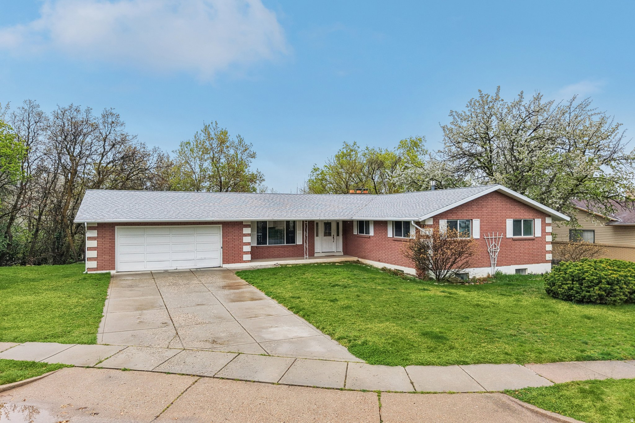 OAK FOREST - Residential