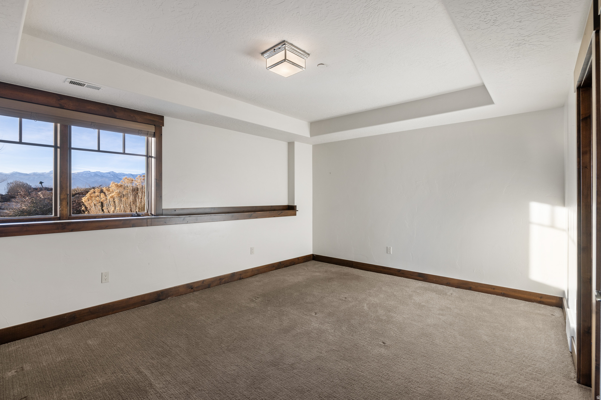 RED LEDGES - Residential