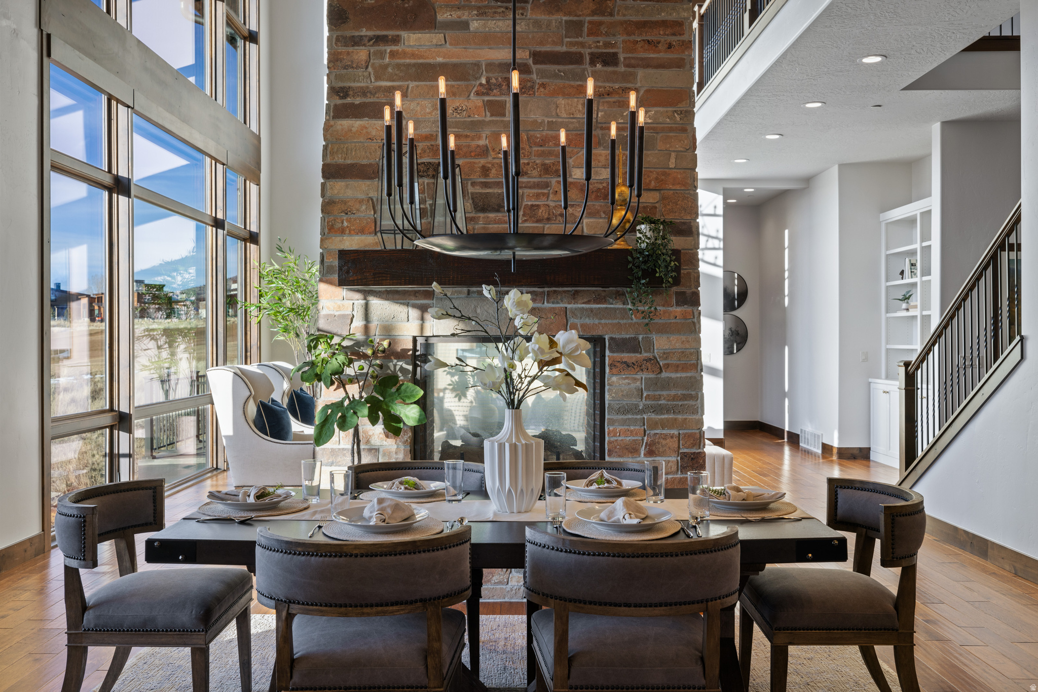 RED LEDGES - Residential