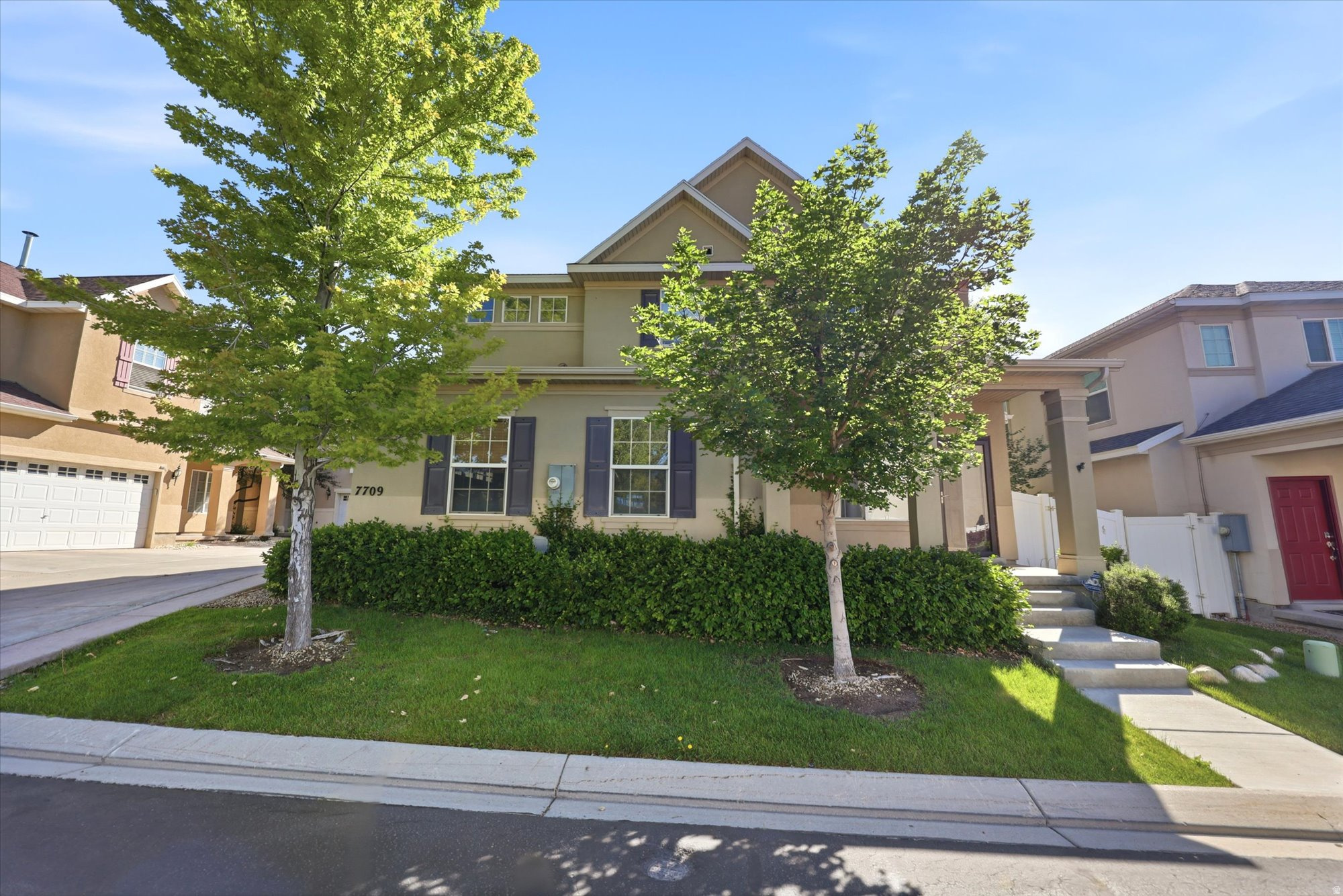 MAPLES - Residential