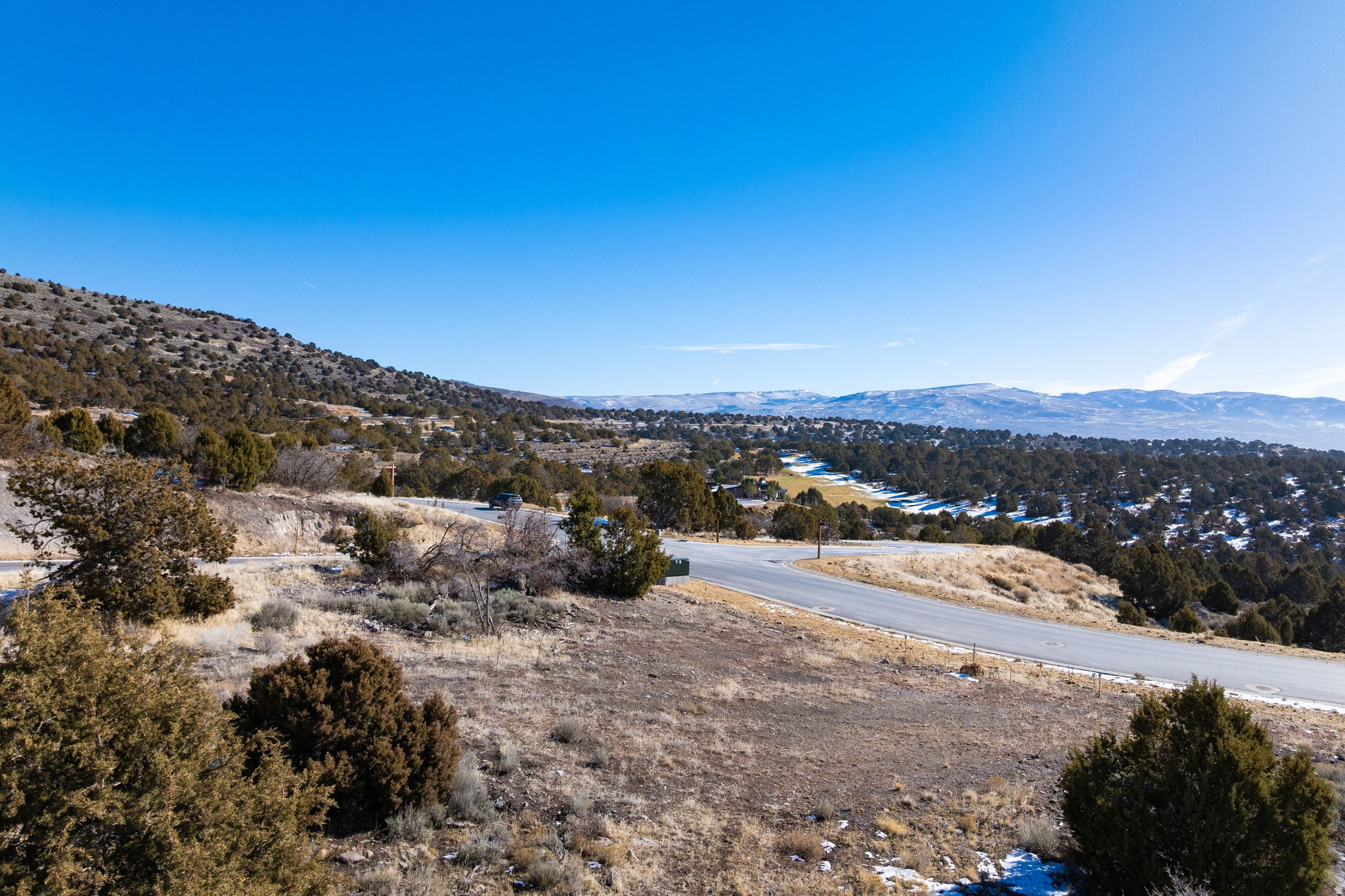 RED LEDGES - Land