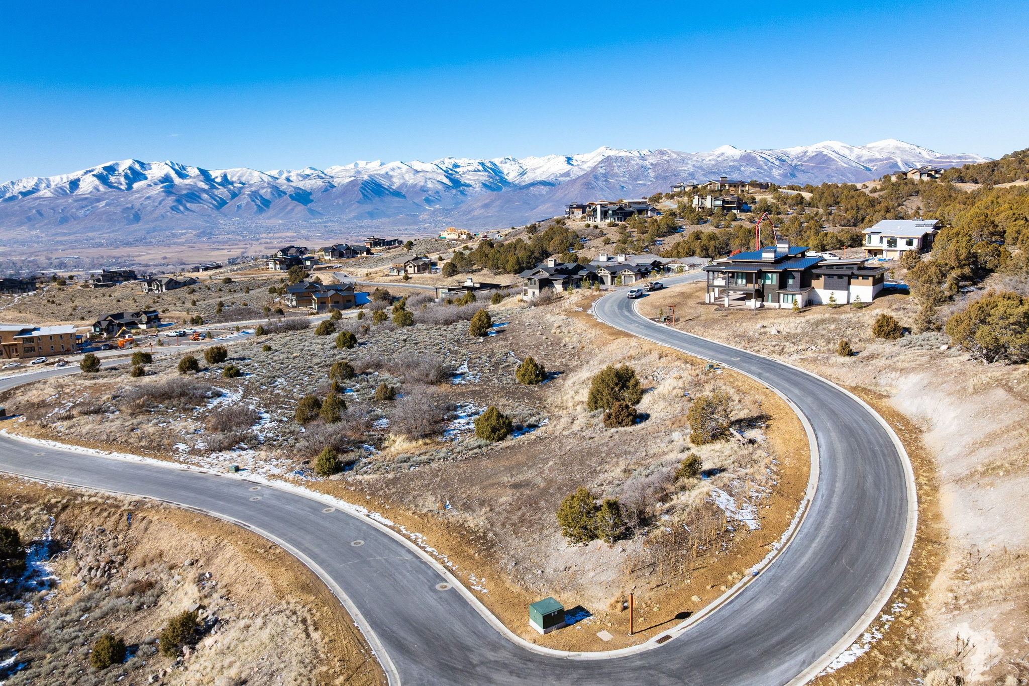 RED LEDGES - Land